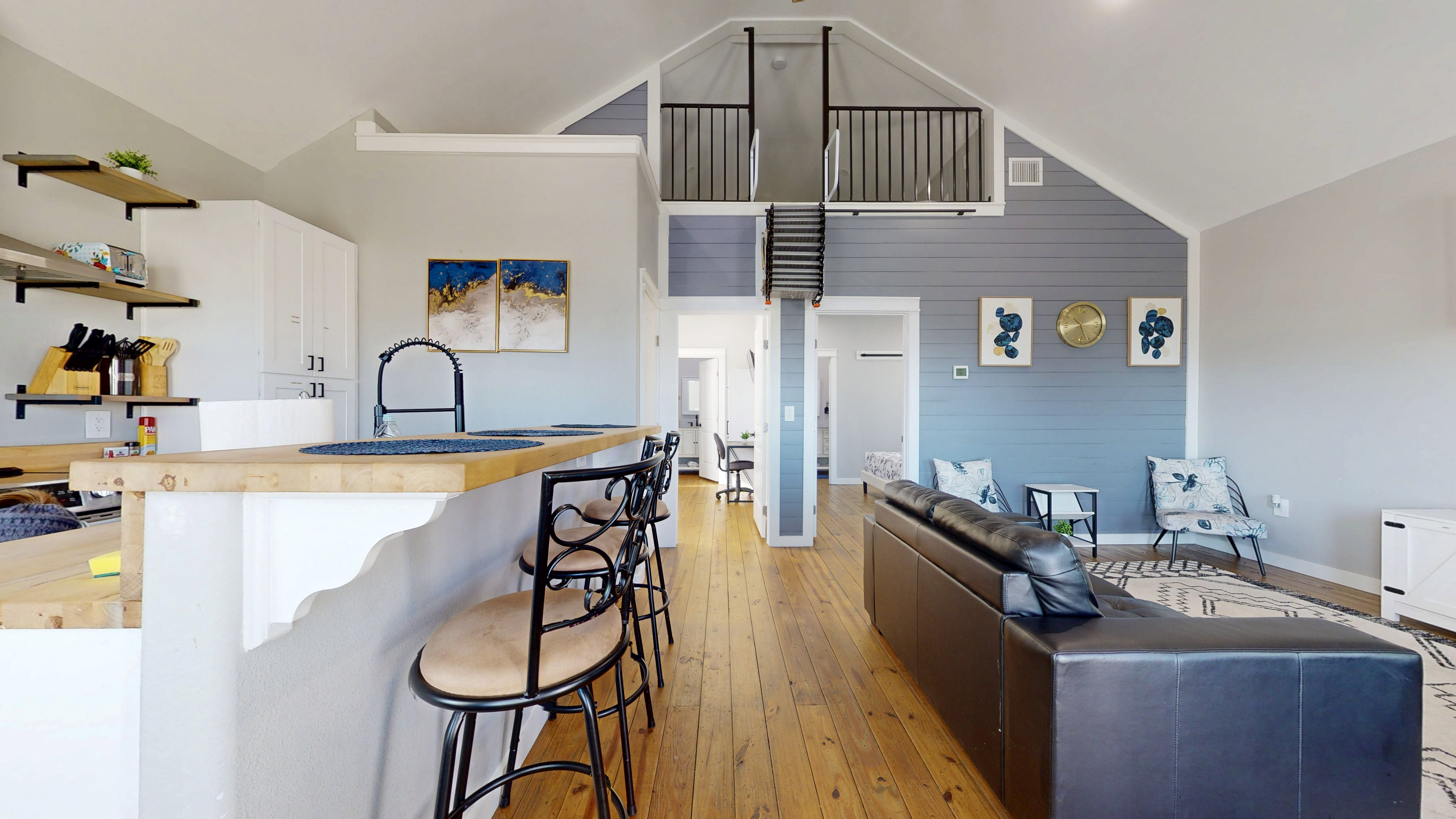 Crystal Beach Getaway | Photo 4