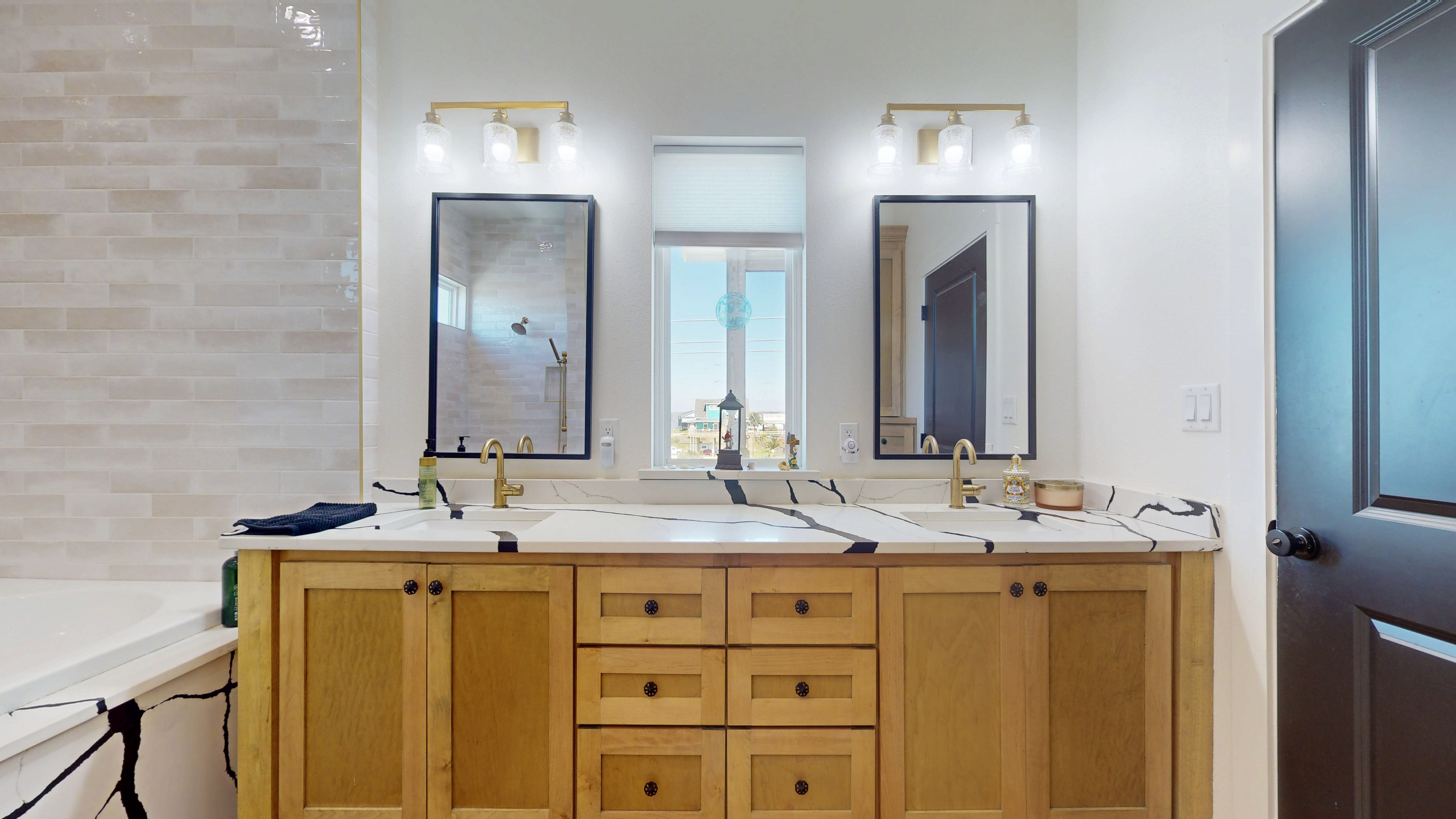 Ocean View II | Photo 27