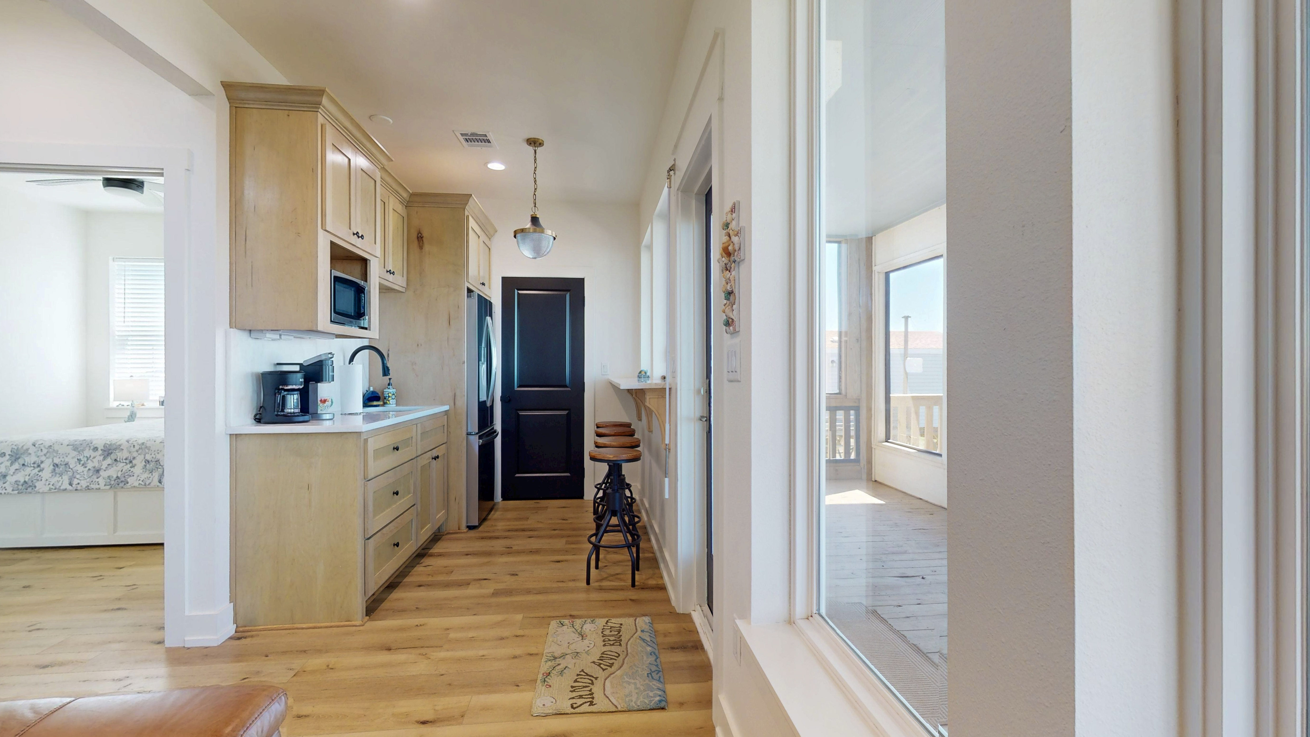 Ocean View II | Photo 8