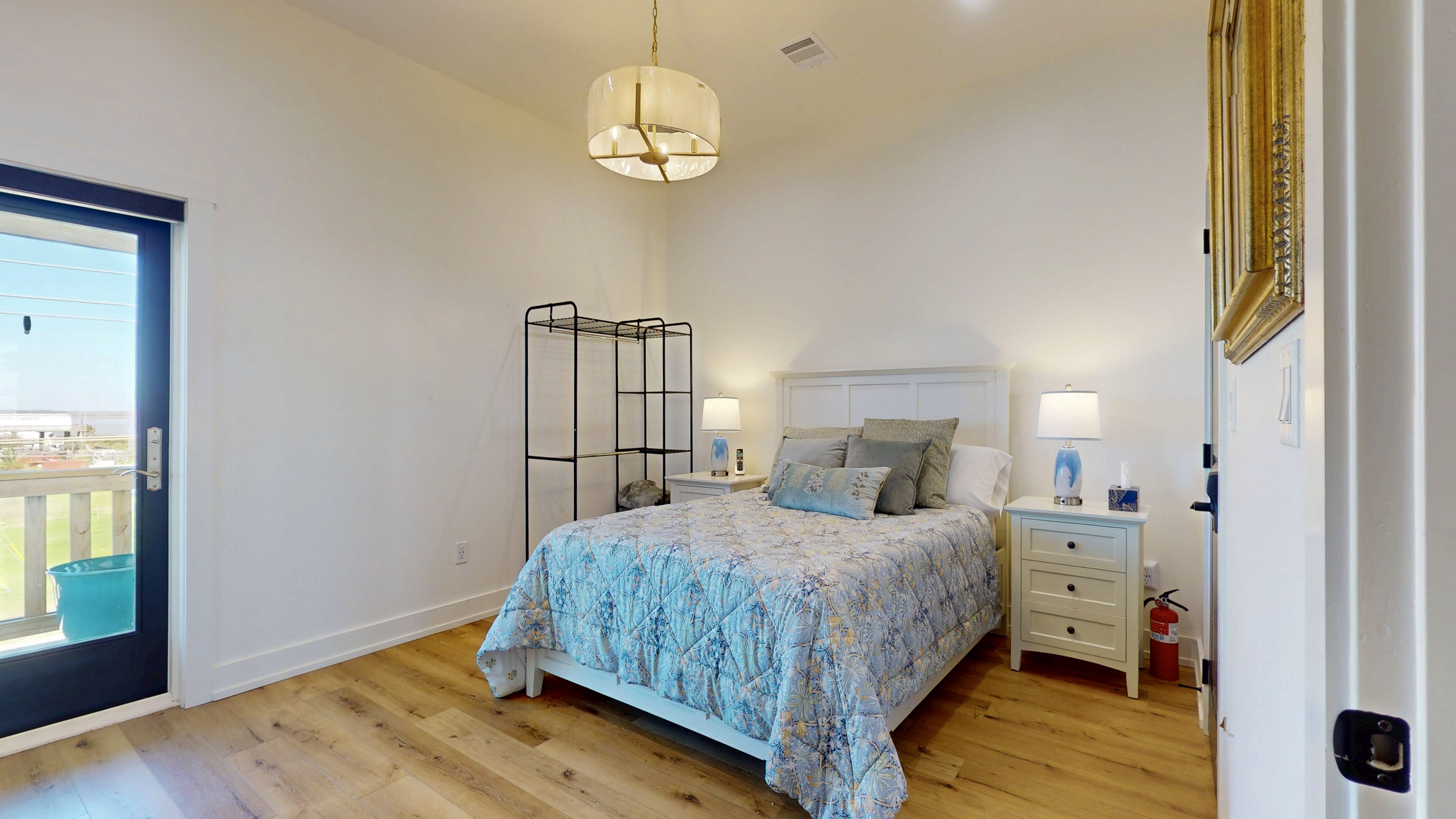 Ocean View II | Photo 14