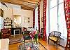 Tuileries Loft with Tons of Charm