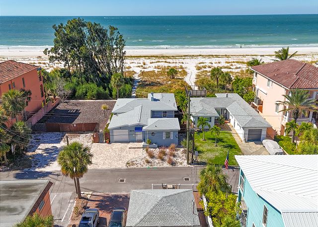 St Pete Beach Don Cesar 1/1 WiFi Parking 2