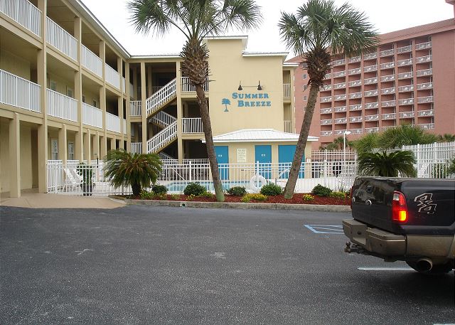 Front of Summer Breeze