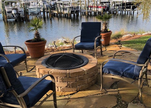 Backyard firepit