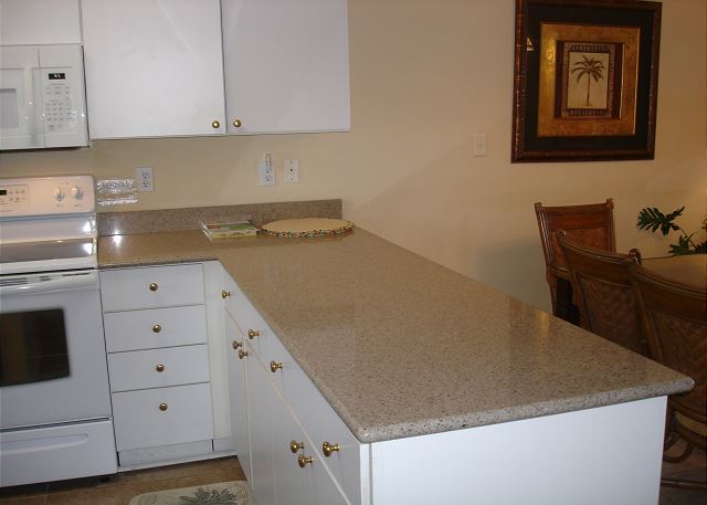 Kitchen bar area