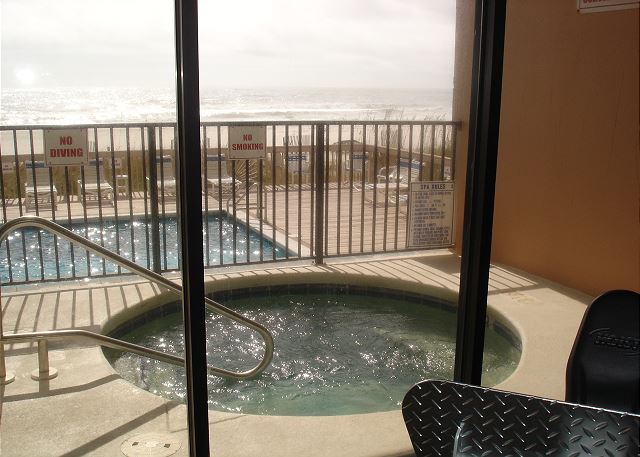 Hot tub