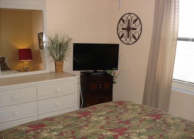Guest room tv