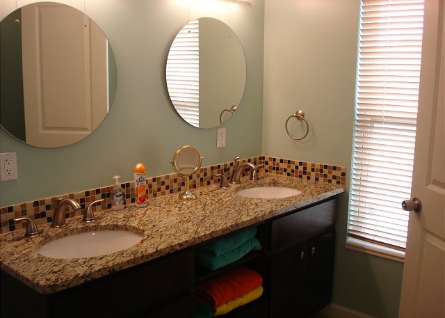 Master double sink