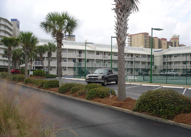 Tennis villas at Seaside