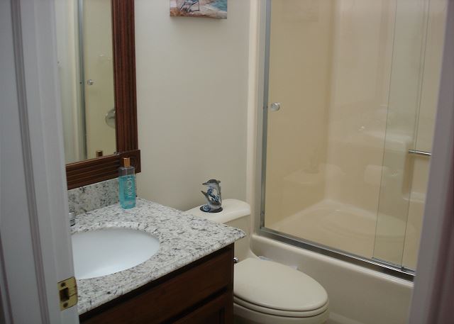 Adjoining master bath