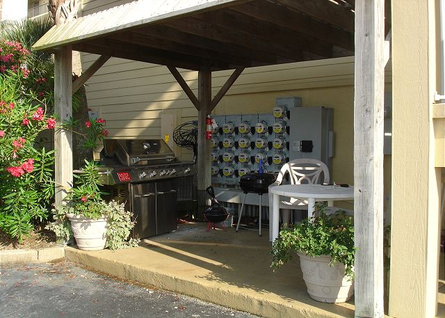 Grill area for guest use