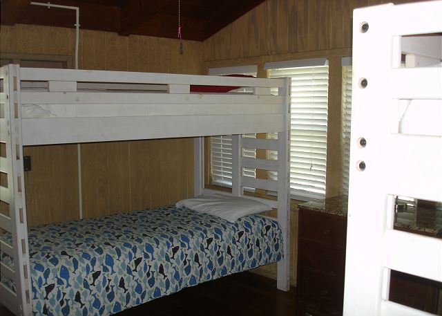 West side 2 sets of bunkbeds
