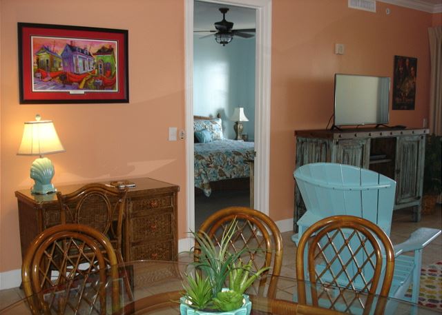Looking into master from living area