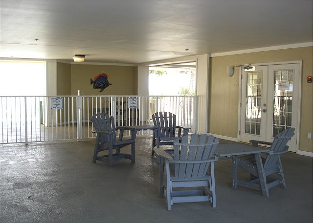 Shaded area near pool