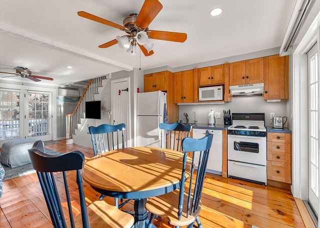 4 Race Point Road-Maushop