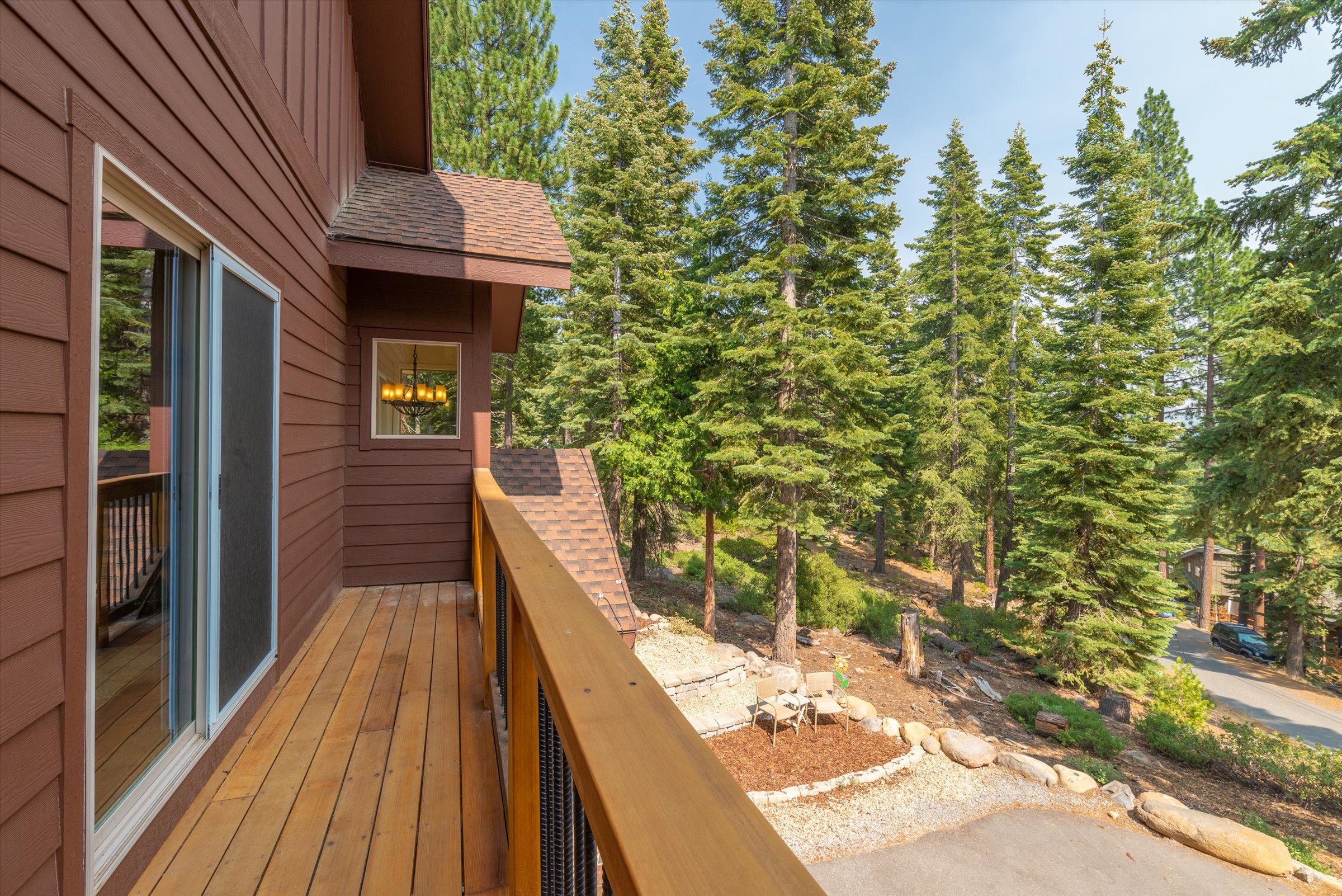 Tamarack Lodge in Tahoe Vista | Tahoe Rental Company