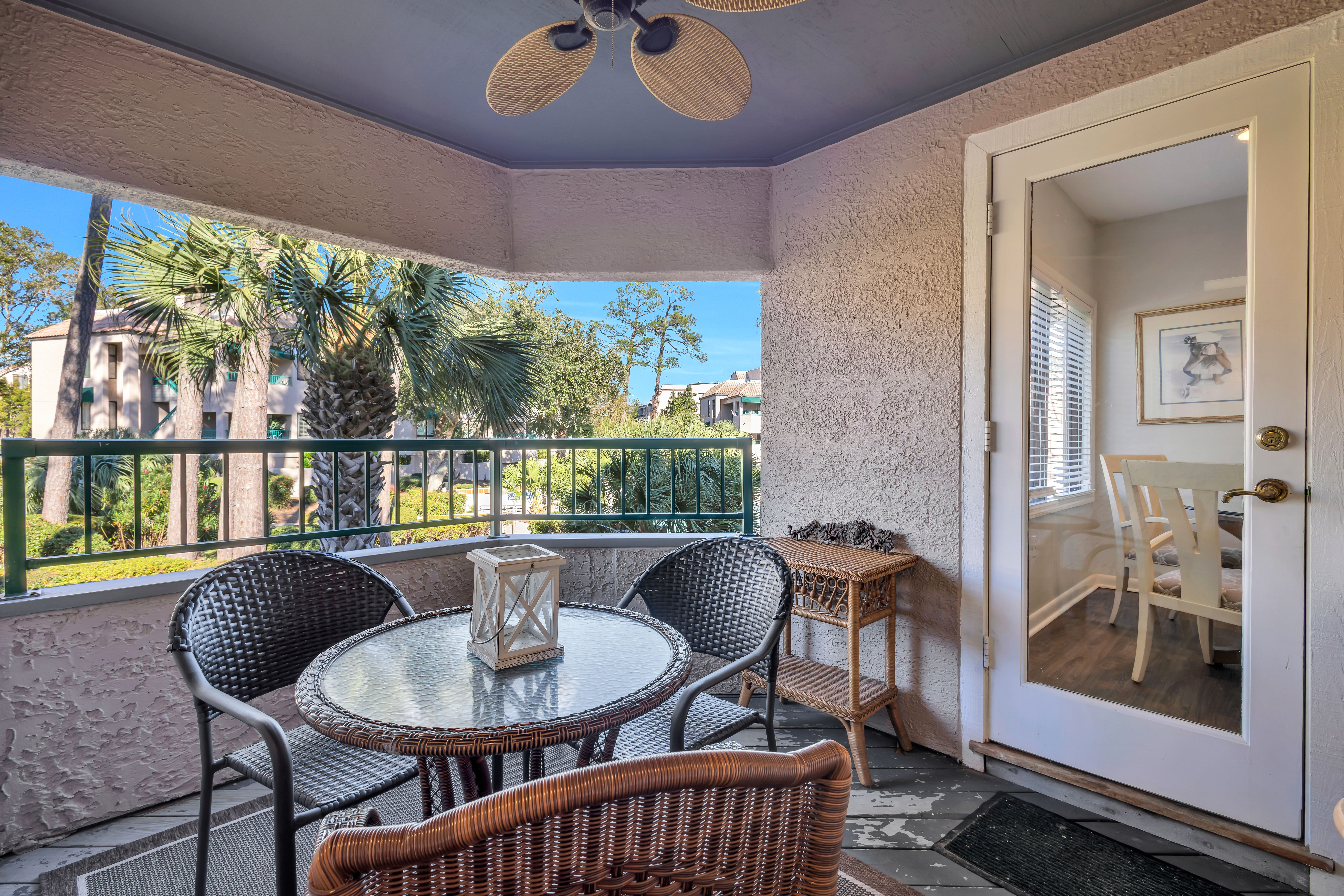 Gorgeous Terrace - Perfect for a Morning Coffee Time or a Late E