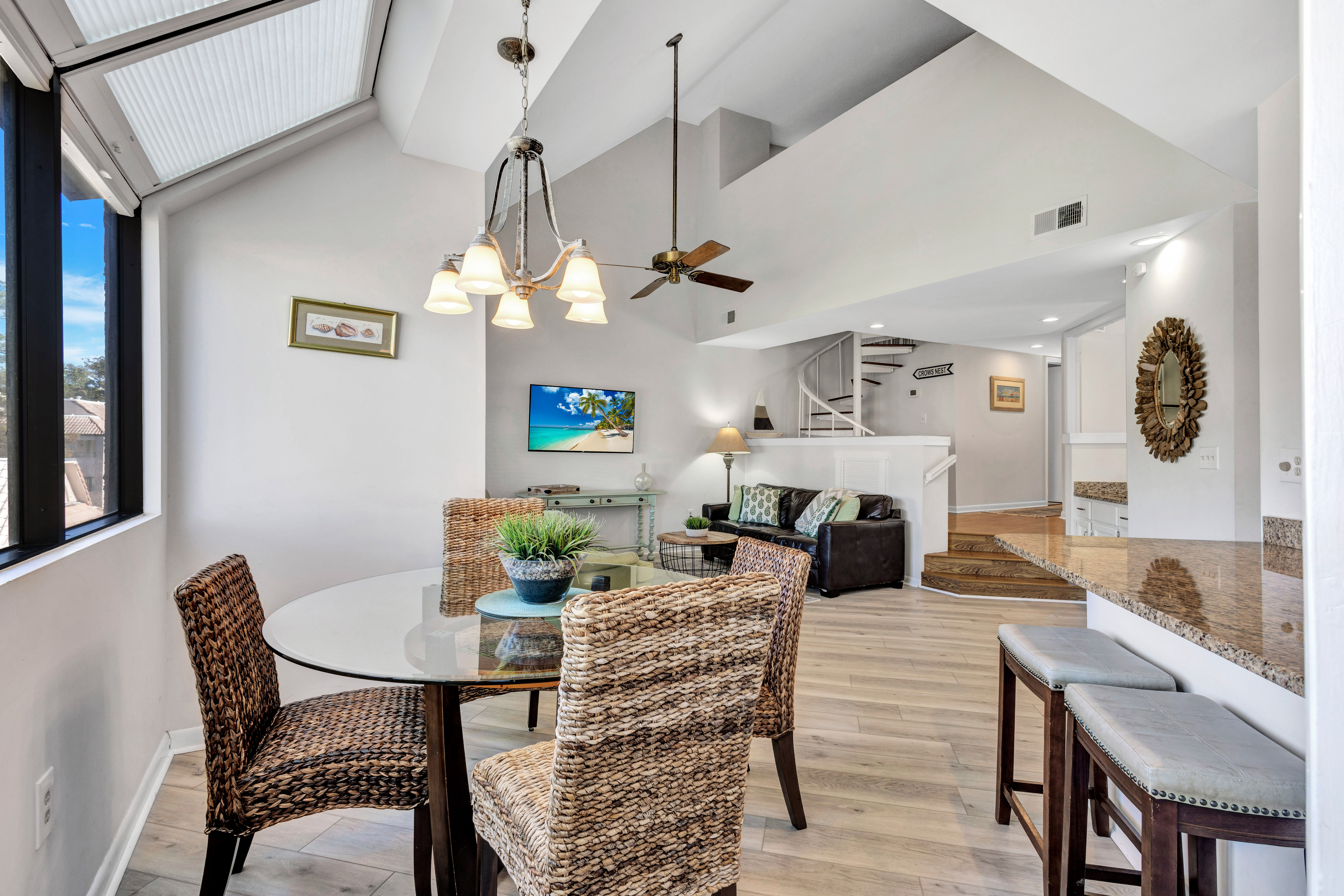 Dining Area for a Quick Munch or a Sit Down Meal