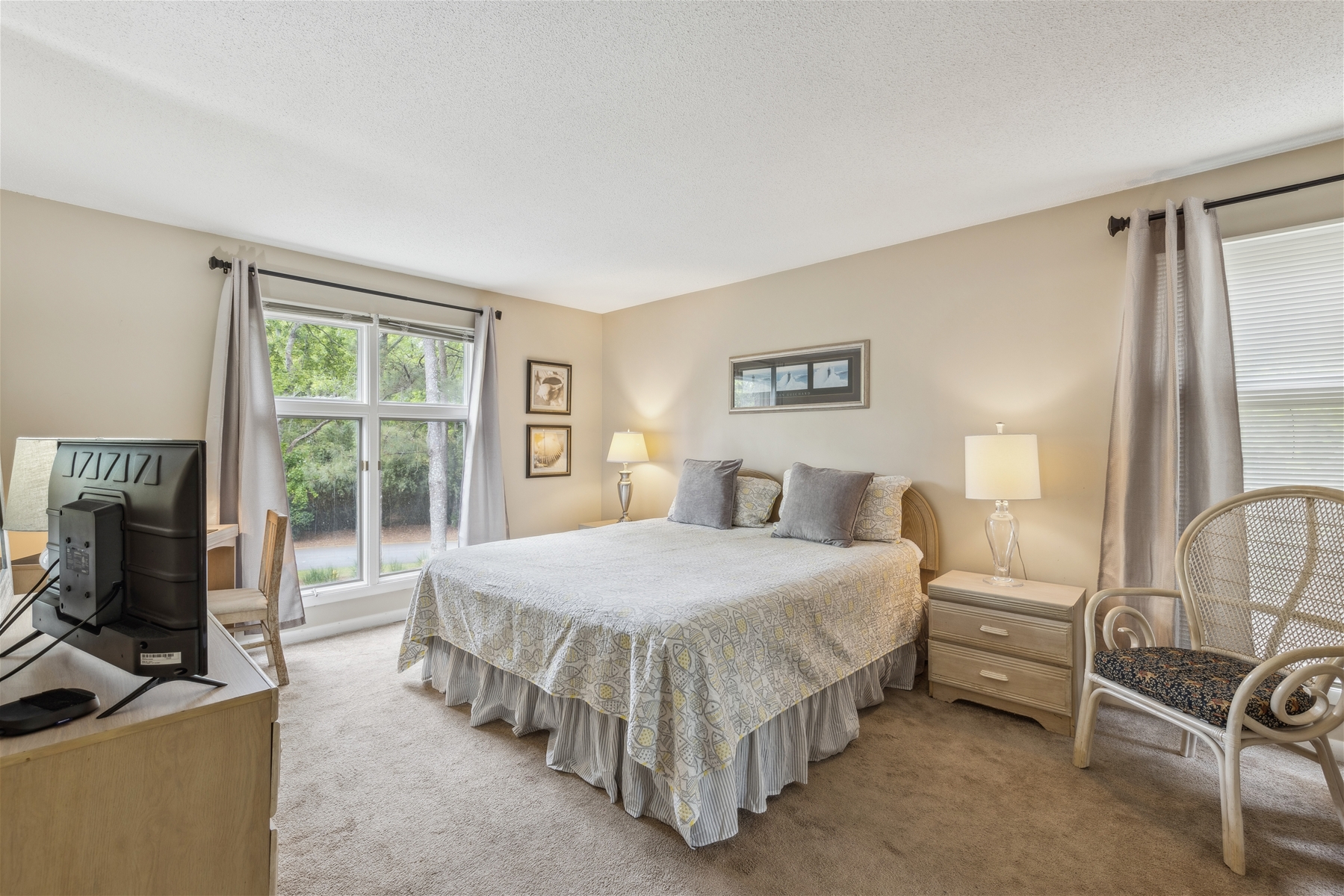 Cozy & Bright Master Suite