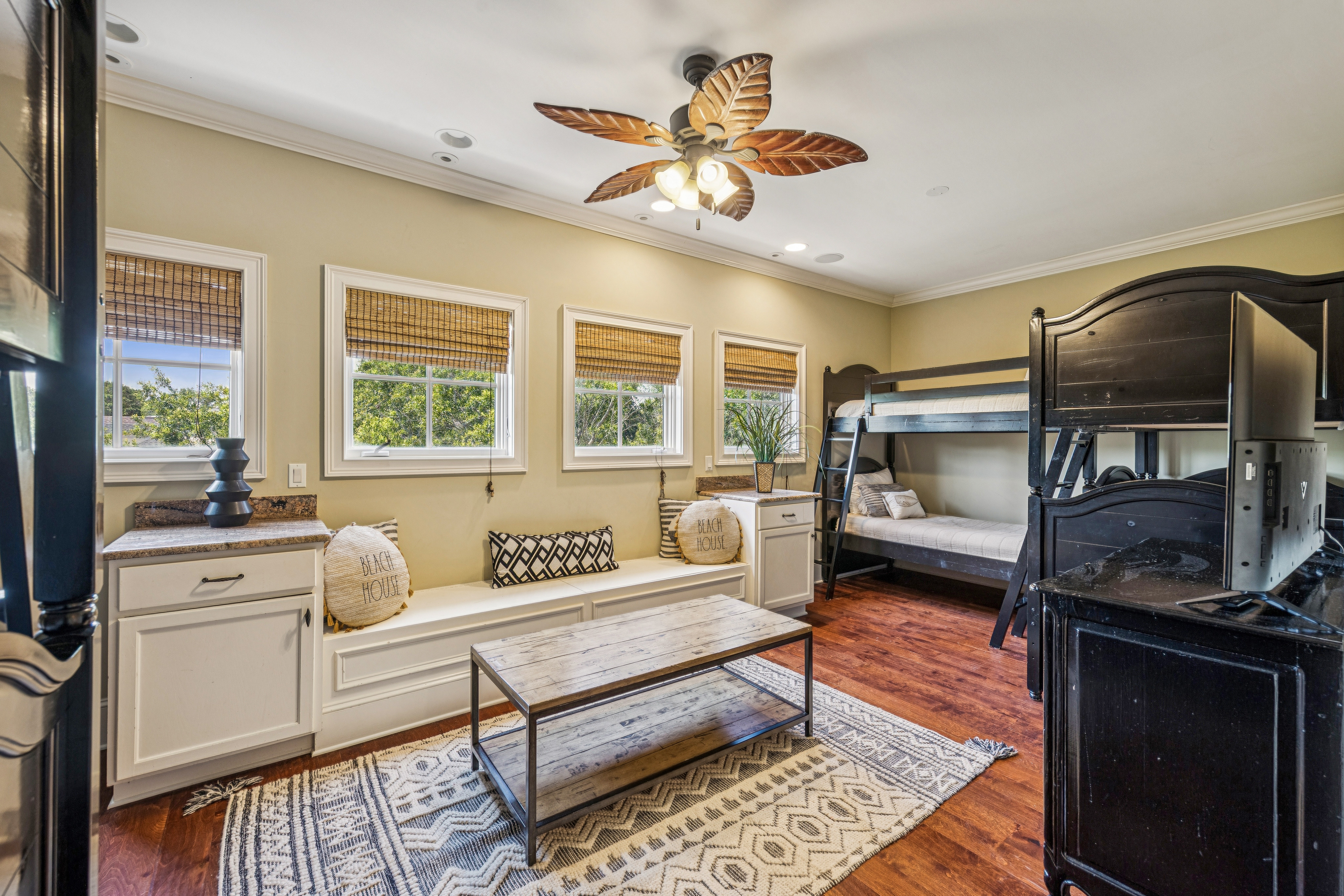 Spacious Bunkbed Room - Perfect for Kids Sleepovers