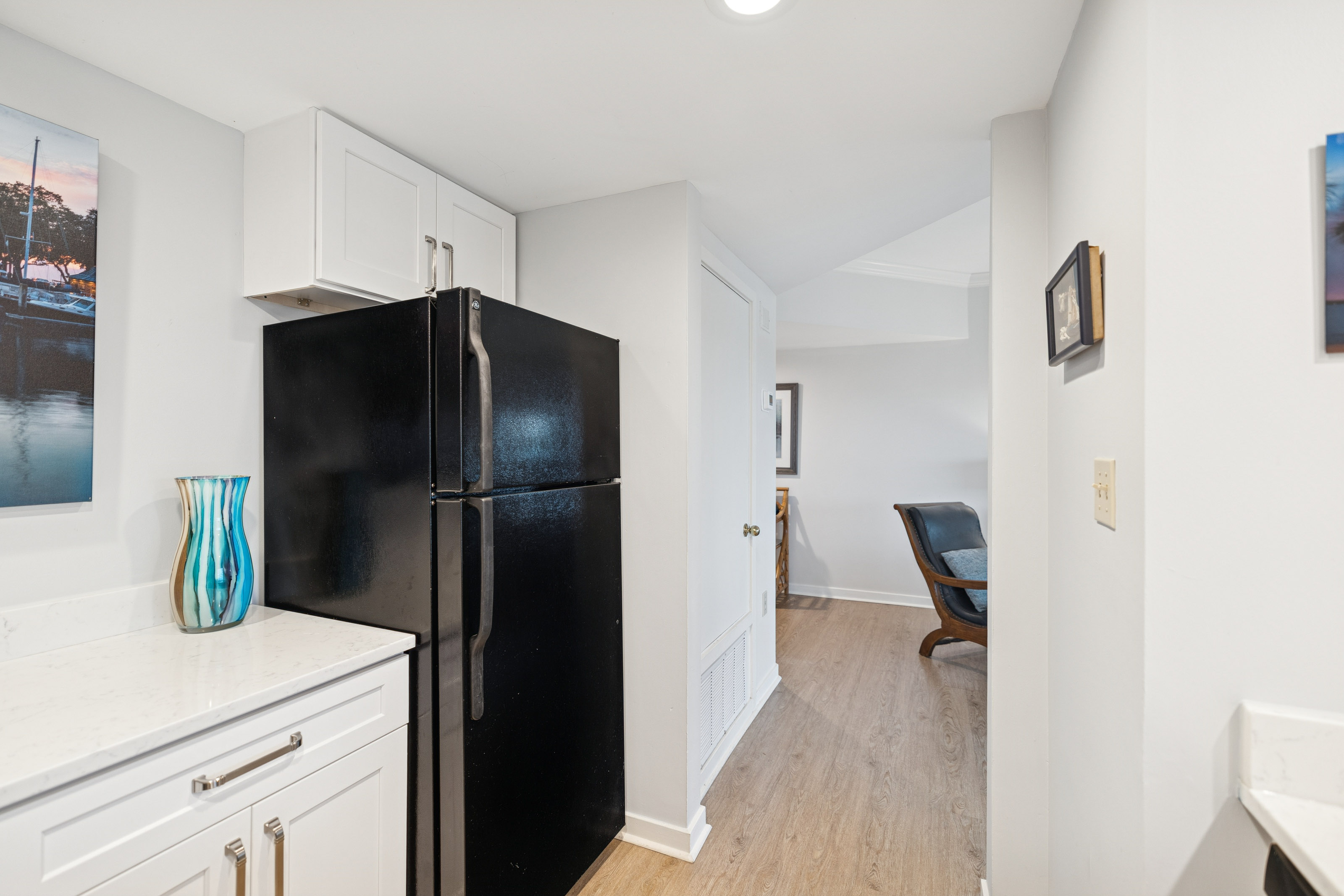 Inviting Kithcen with White Countertops