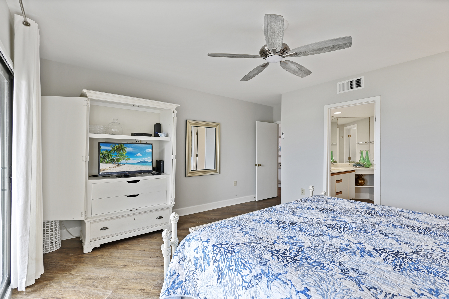 A Quick Walk Away From The Shelter Cove Marina