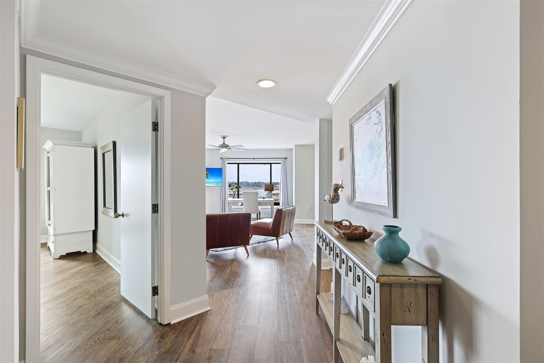 Scandinavian Design In the Hallway