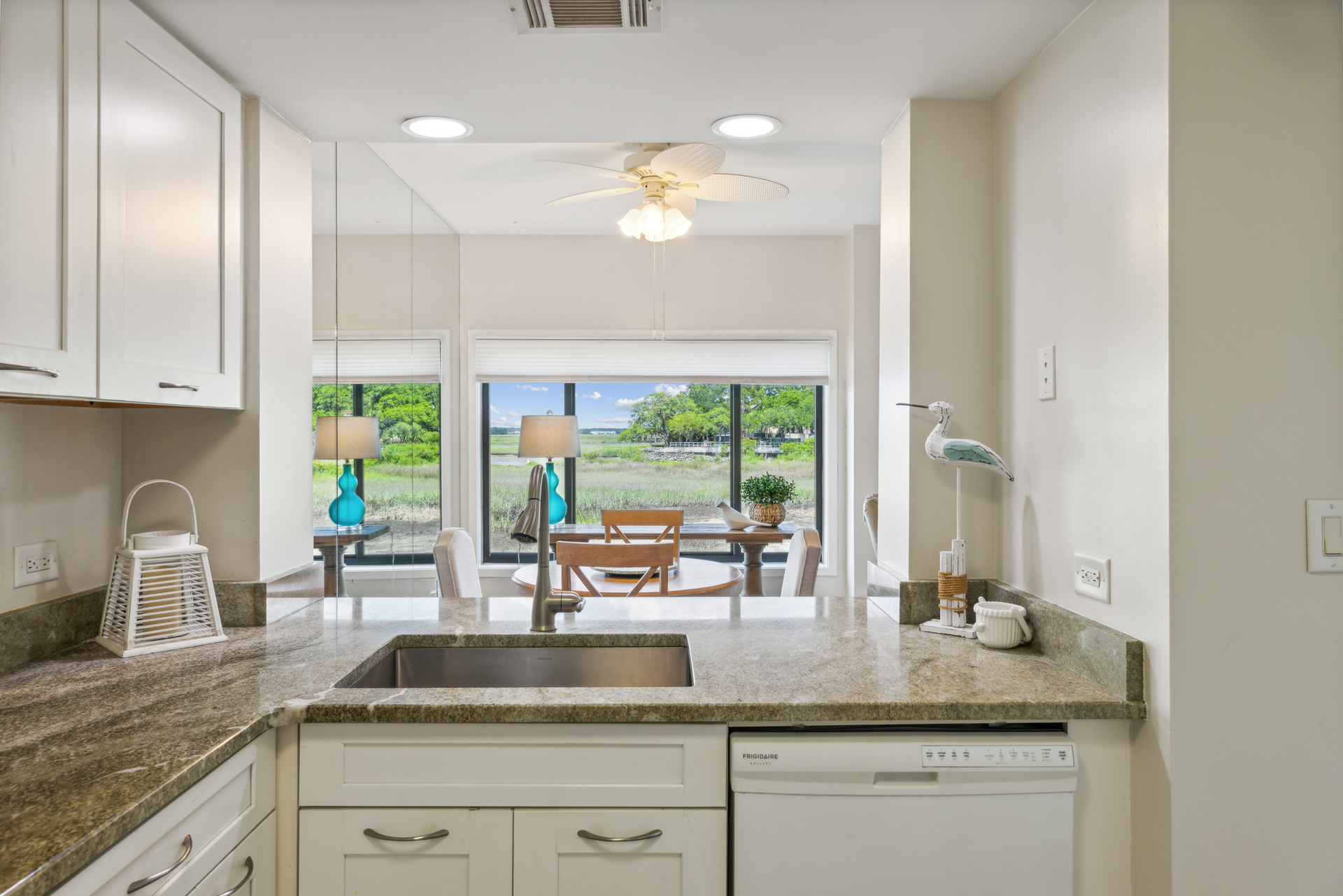 A Versatile Kitchen, What Can Be Better than That?