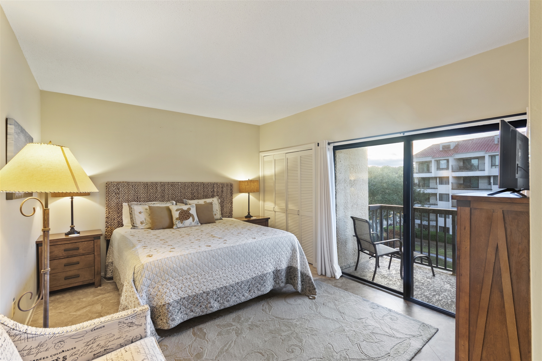 Secondary Bedroom with Neutral Design