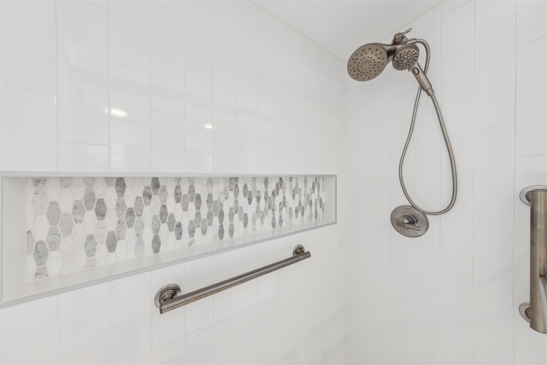 Gorgeous Walk In Shower