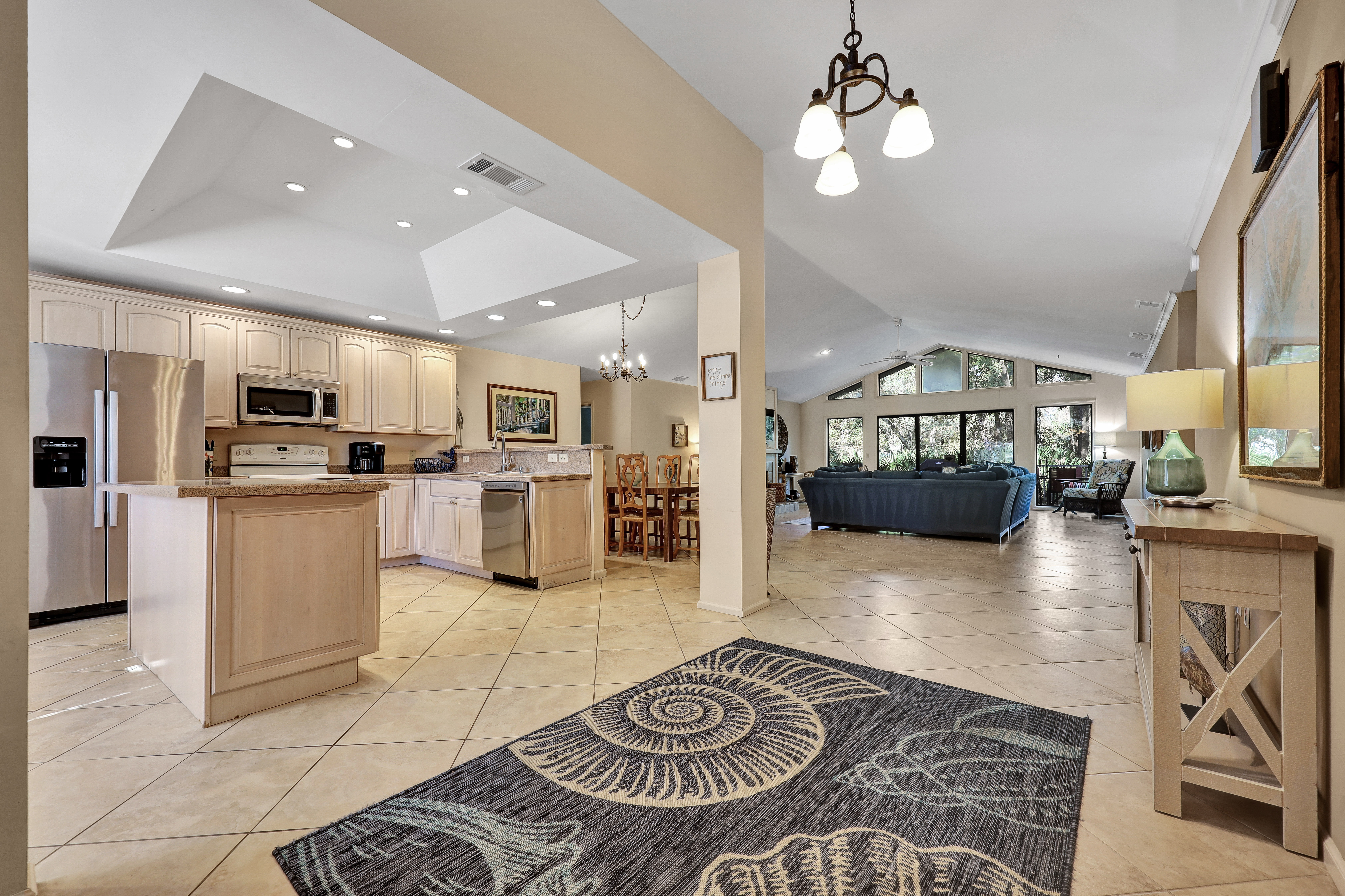 Open Floor Plan with Easy Access from Kitchen to Living Room