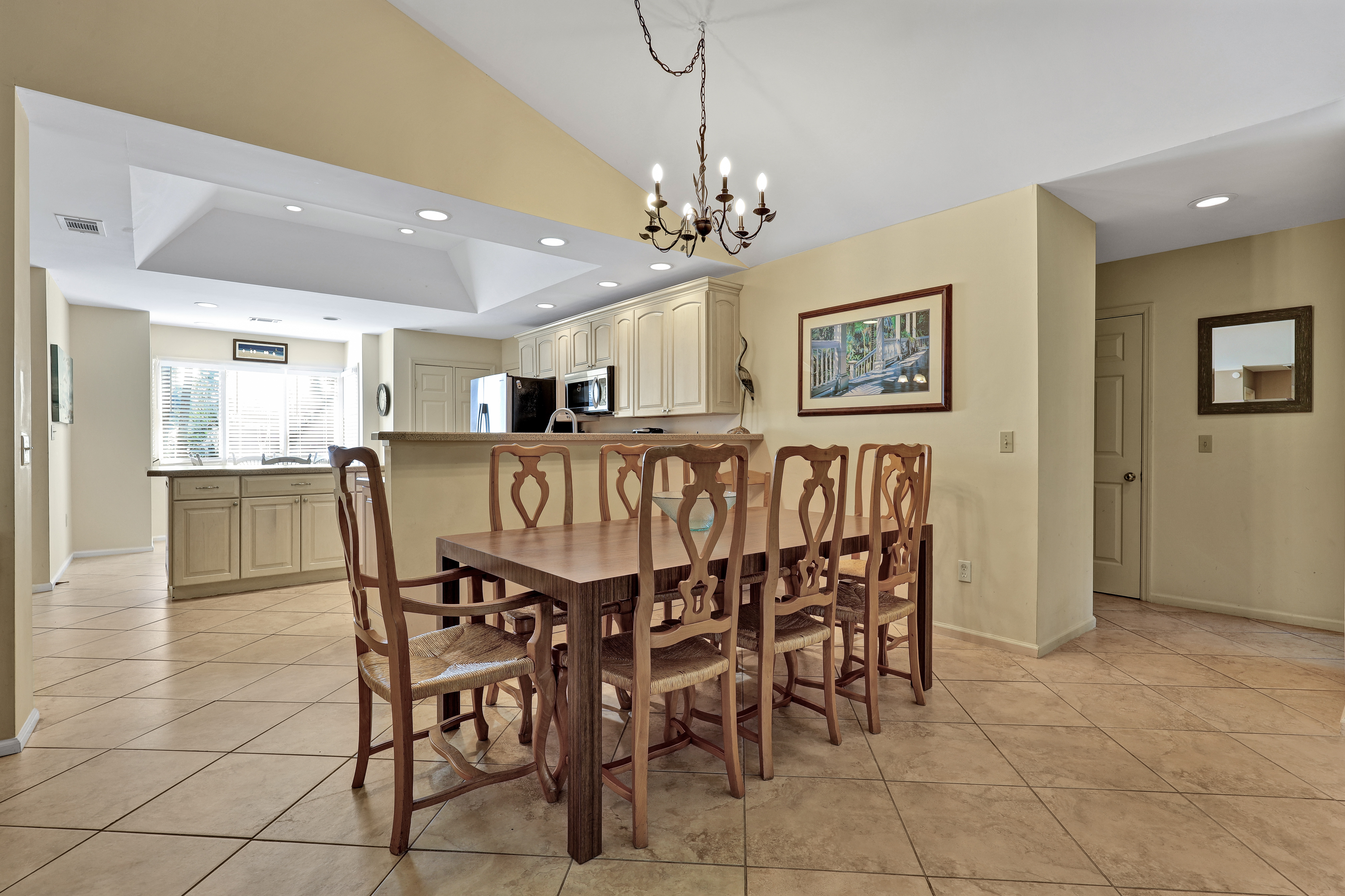 Dinner and Conversations Spot