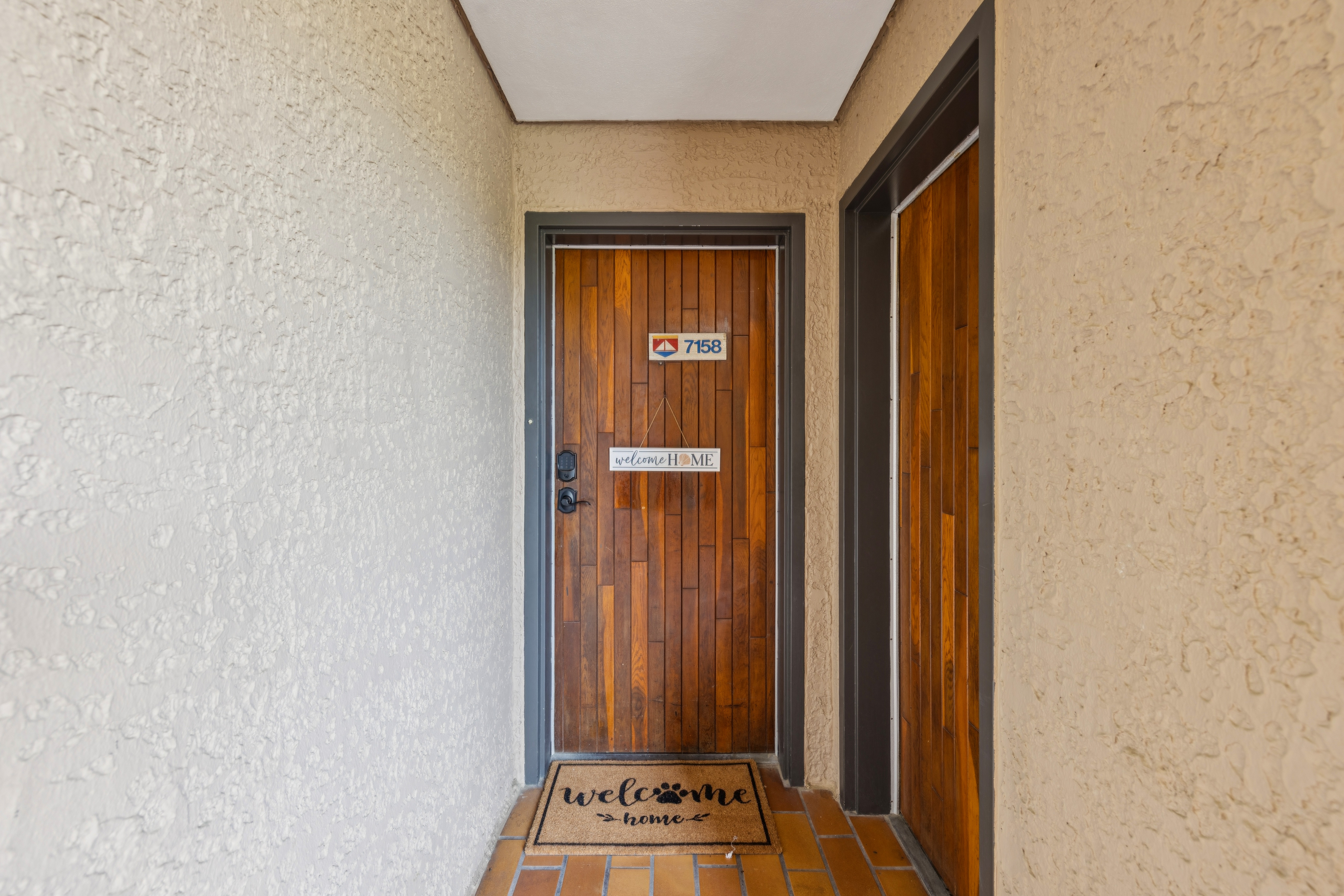 Front Door Exterior View - Come On In!