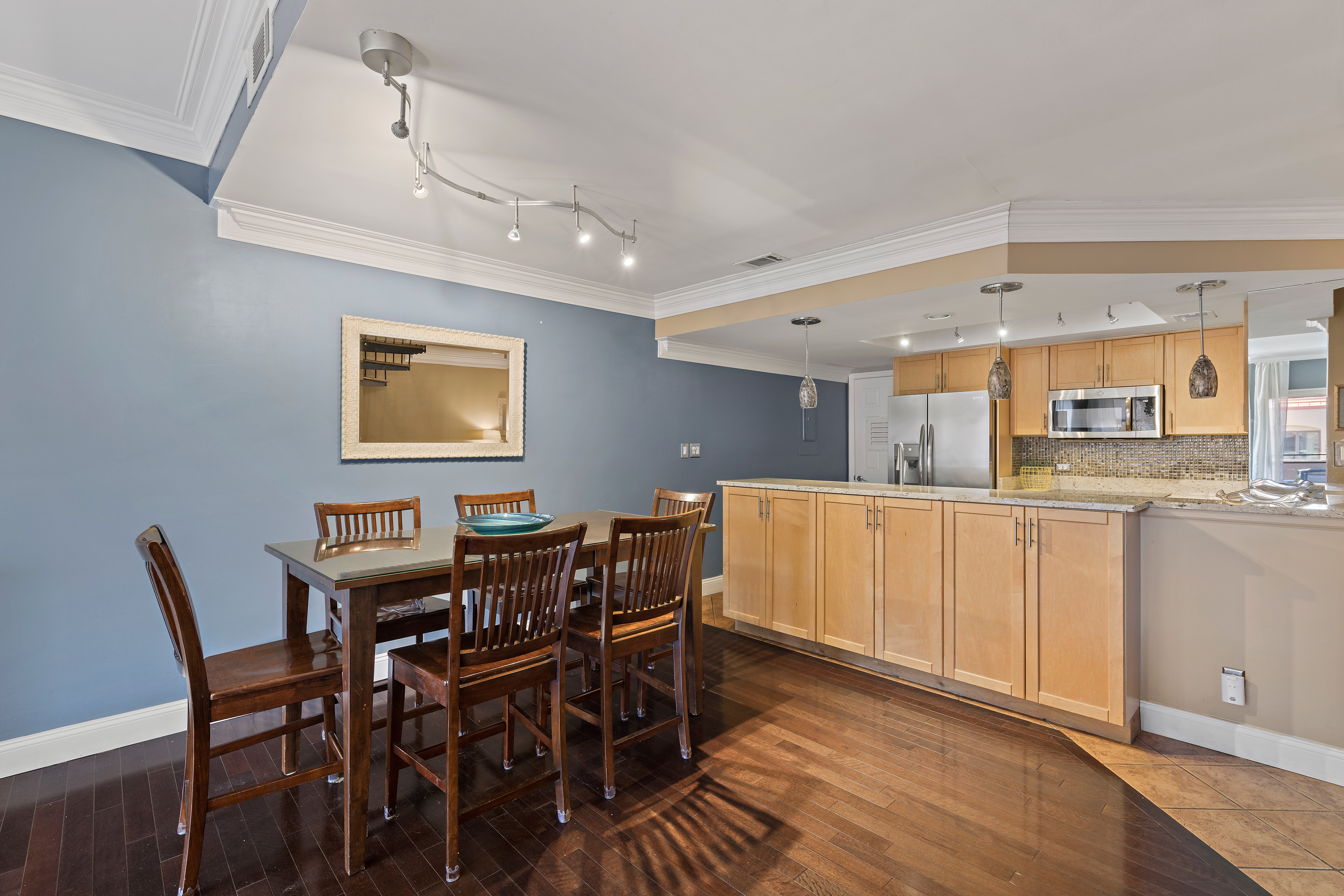 Get a Take out from Our Great Shelter Cove Restaurants - Only a 