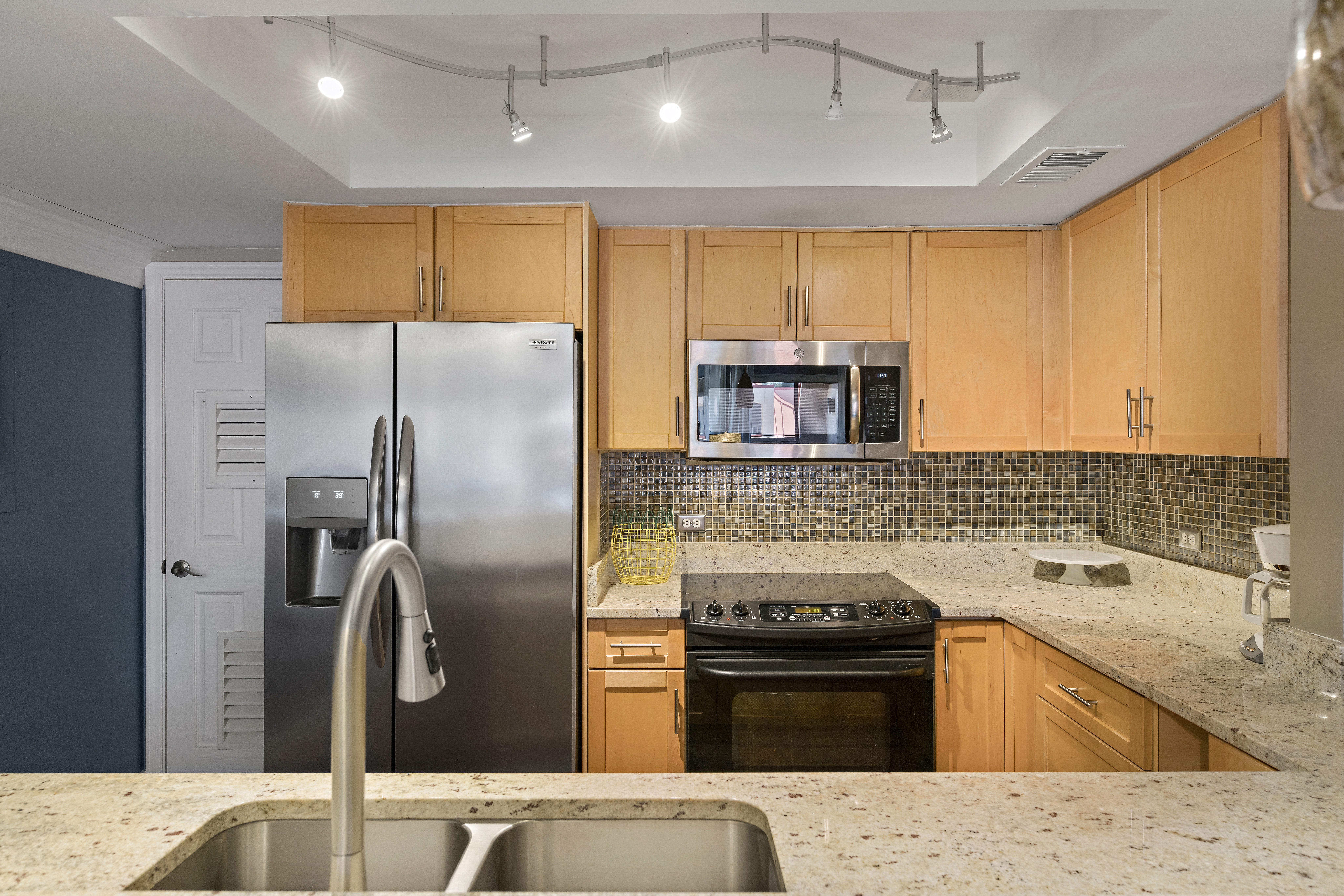 Large Cabinets for Easy Storage