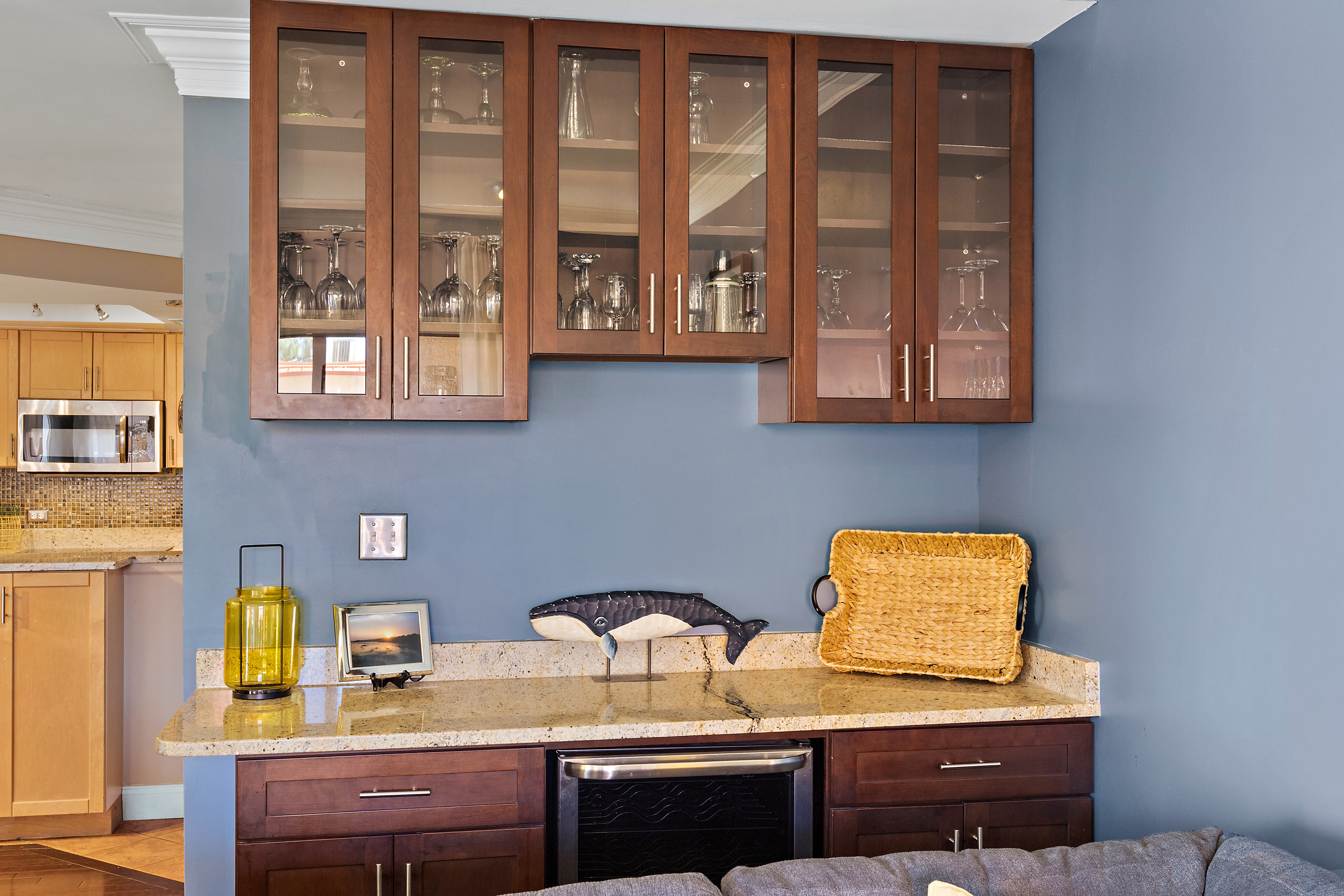 Your Vacation Bar Awaits - Become Your Own Bartender