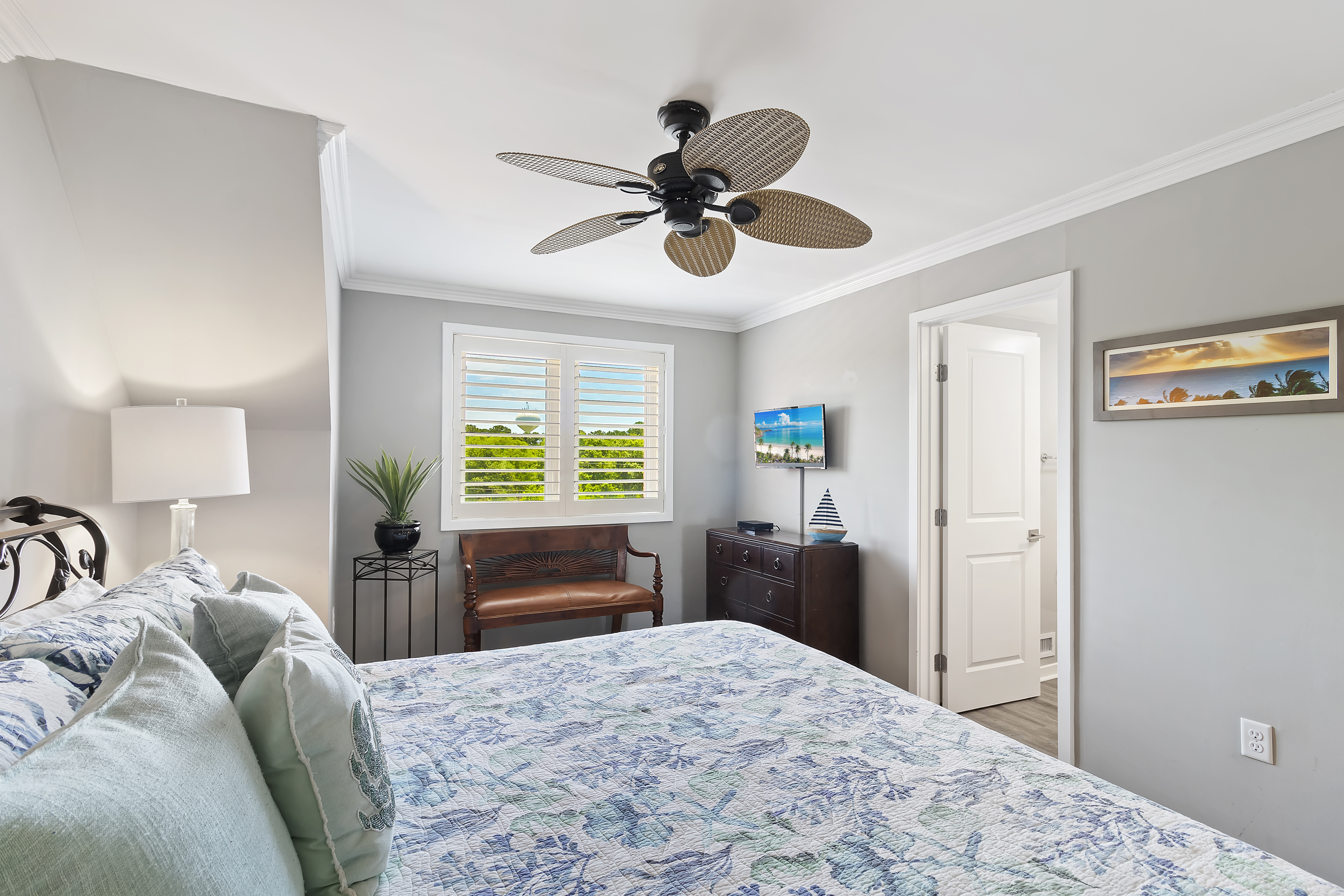 Guest Haven with Coastal Charm