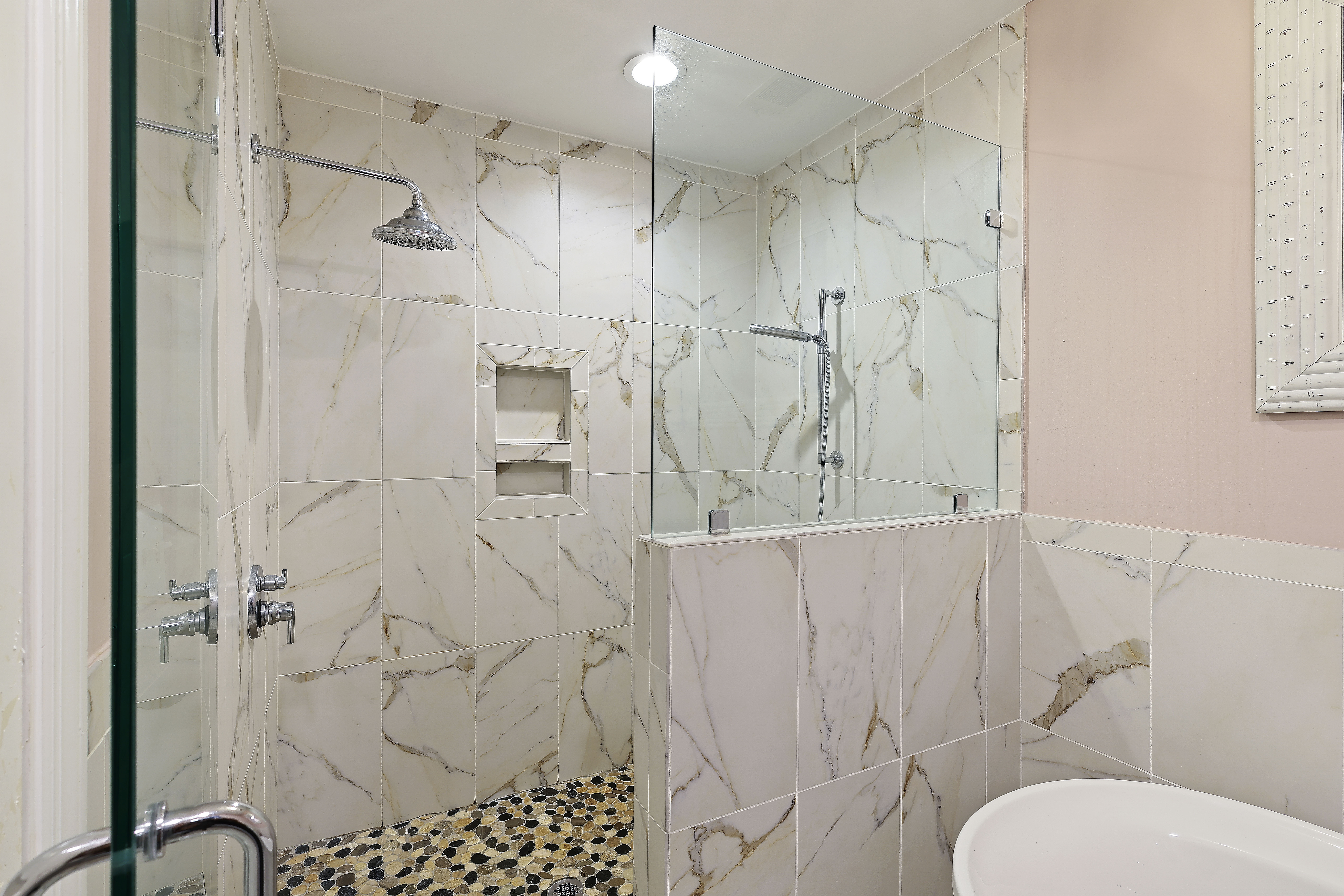 Gorgeous Walk-In Shower