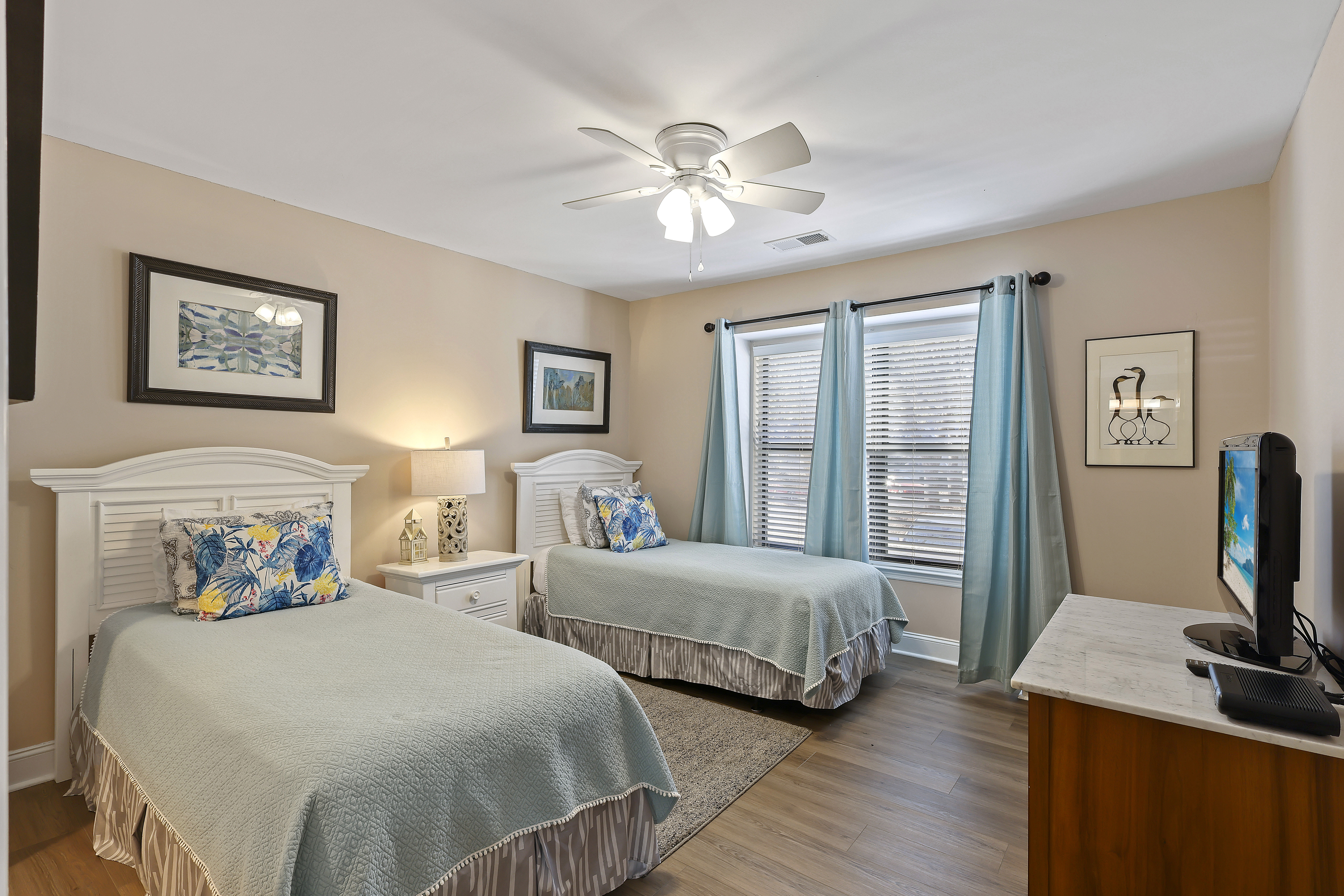 Secondary Bedroom: Perfect Space for Children