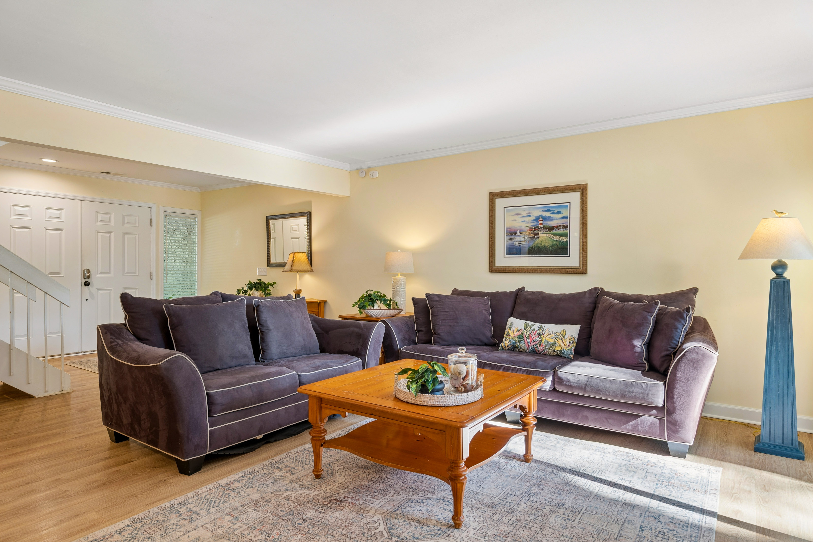 Lounge Area for a Family Gathering