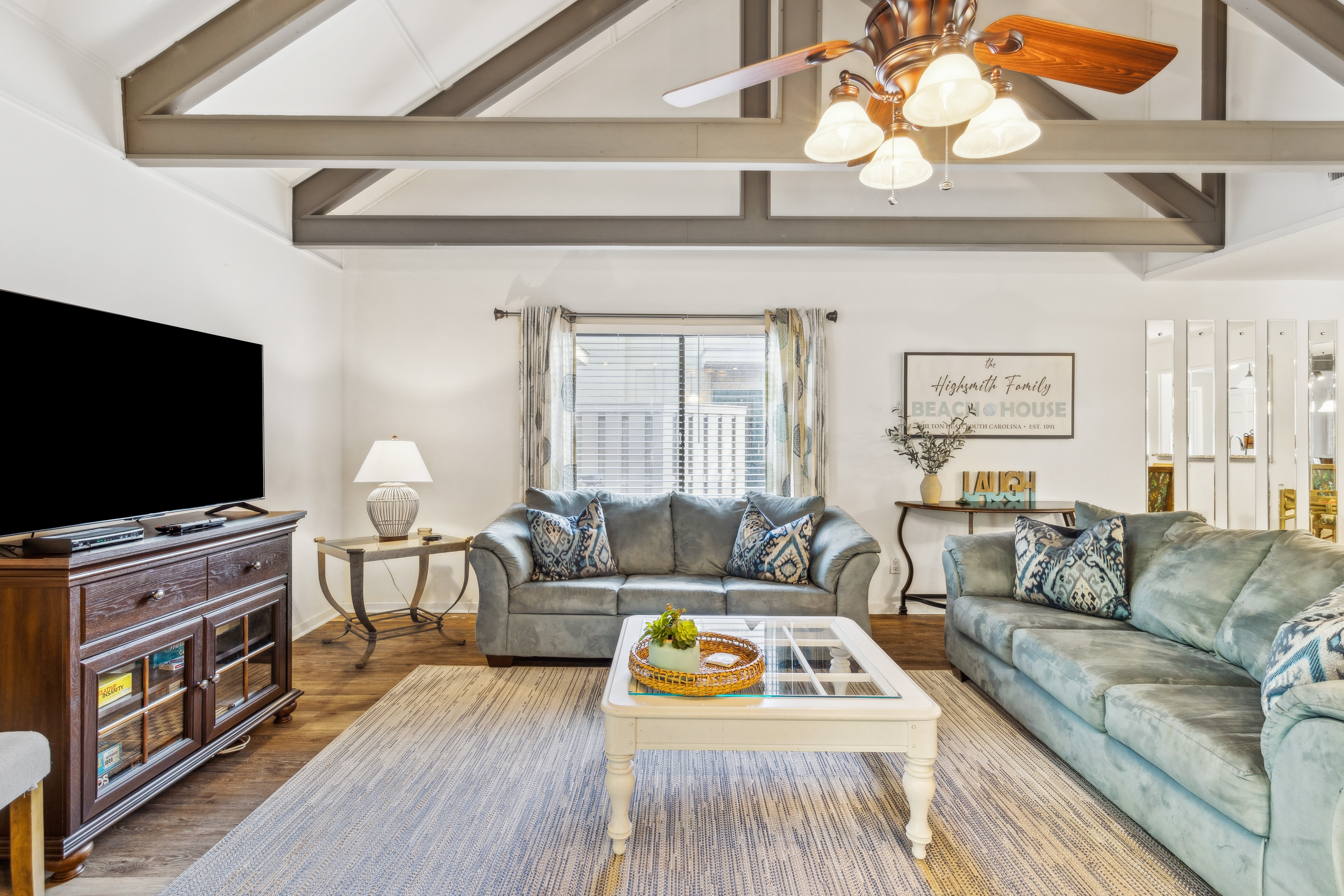 Kicke Back and Relax with the Kids Right Here