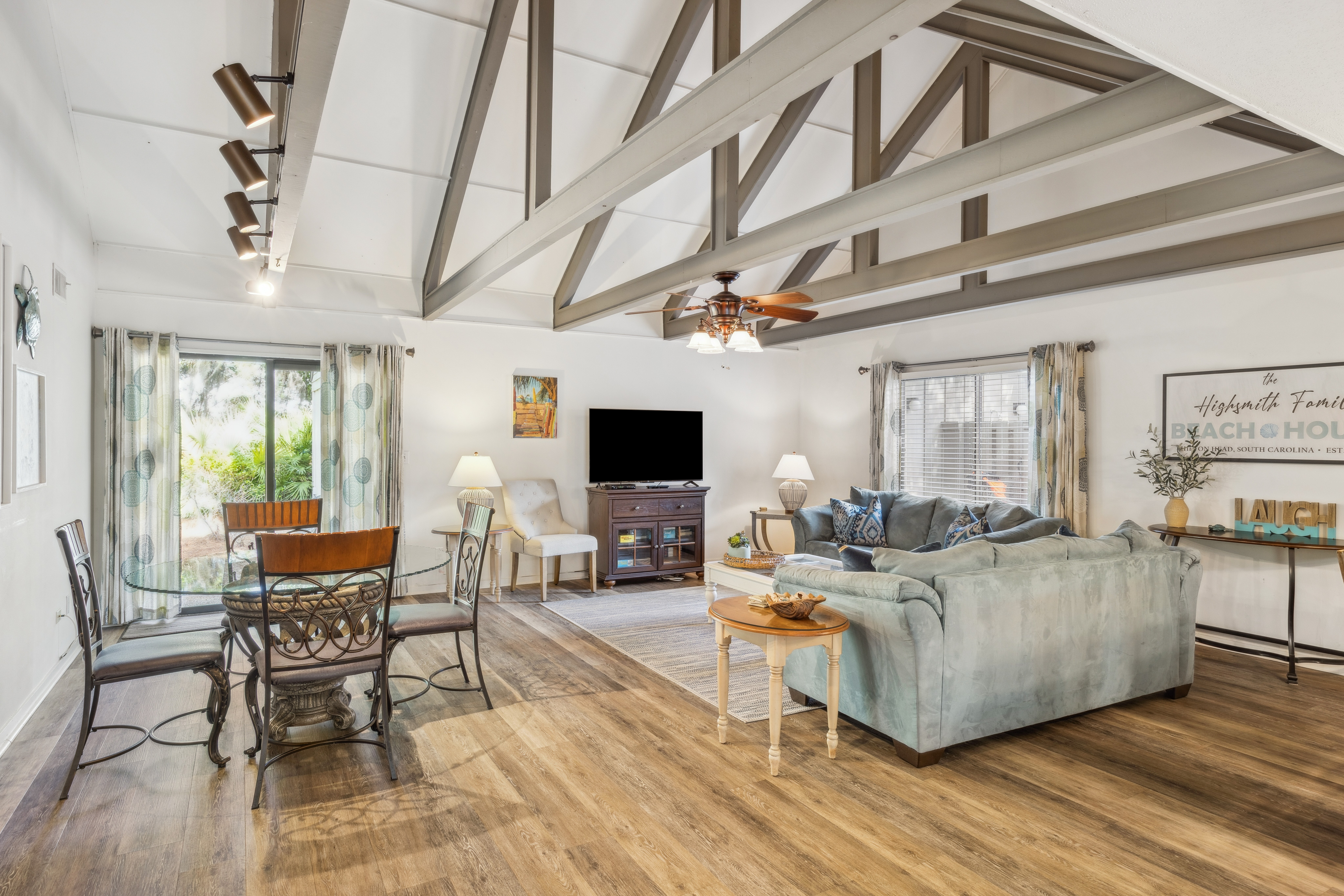 Your Vacation\'s Entertainment Hub