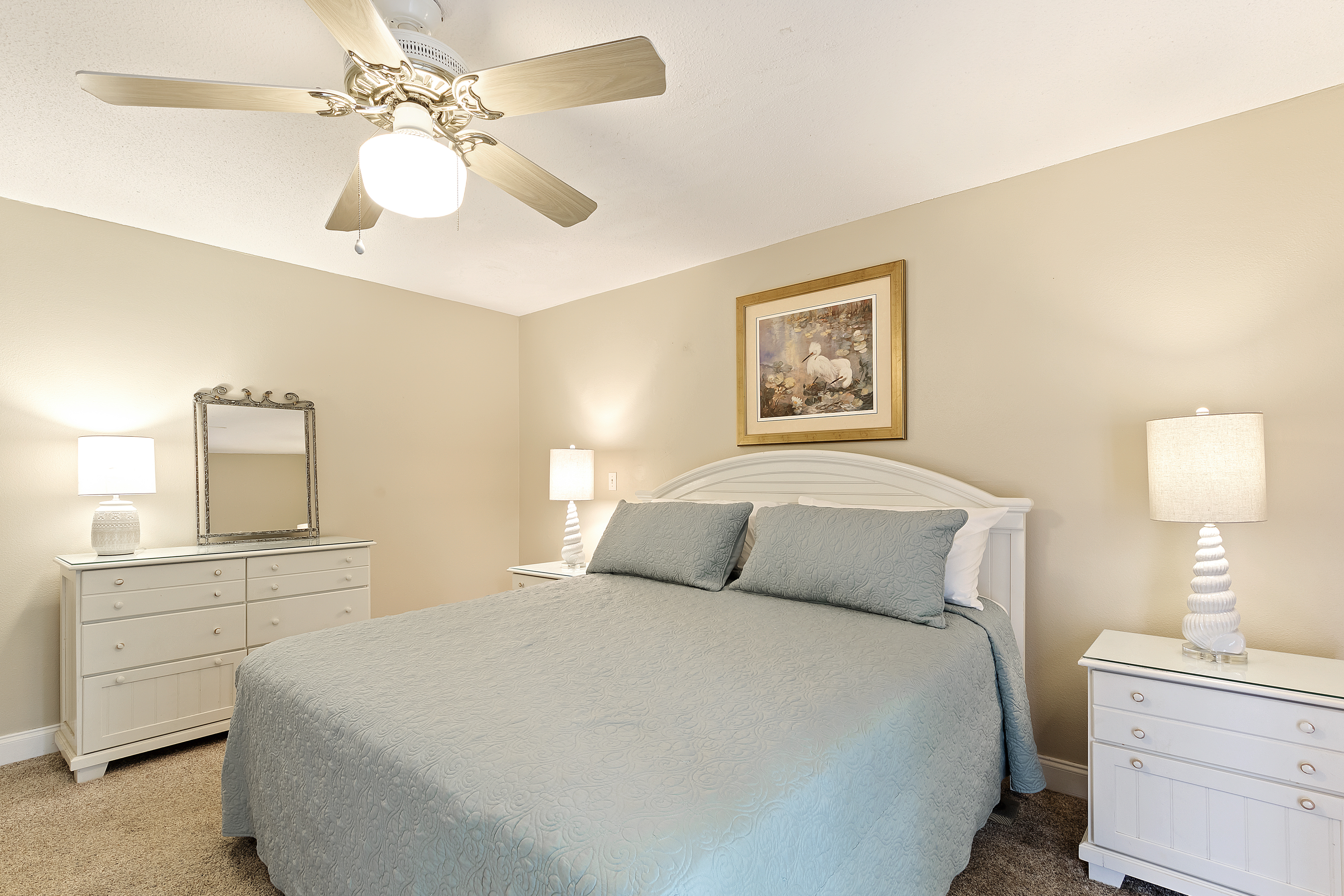 Plenty of Storage to Keep Your Space Tidy