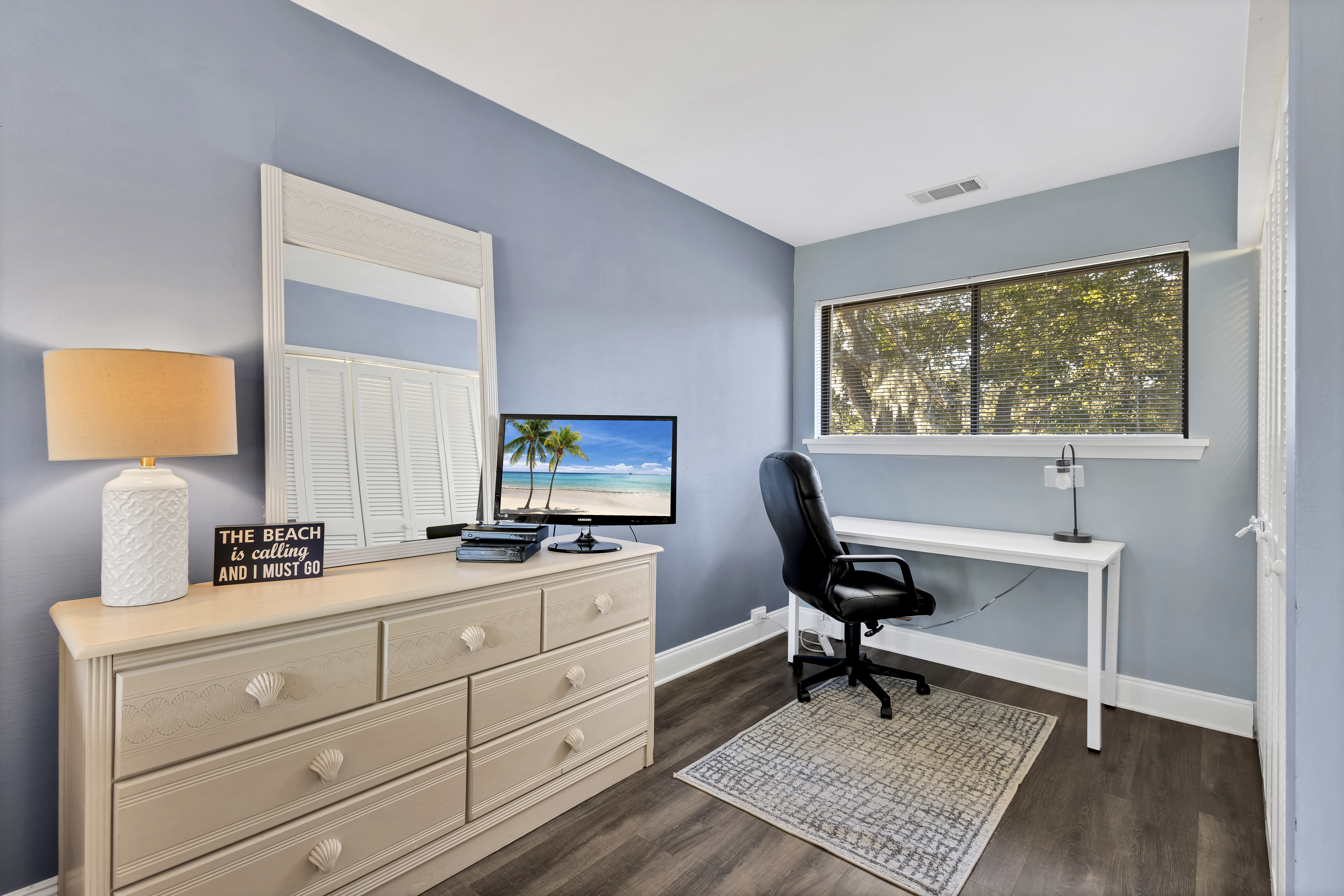 Bedroom 3: Great Office Space