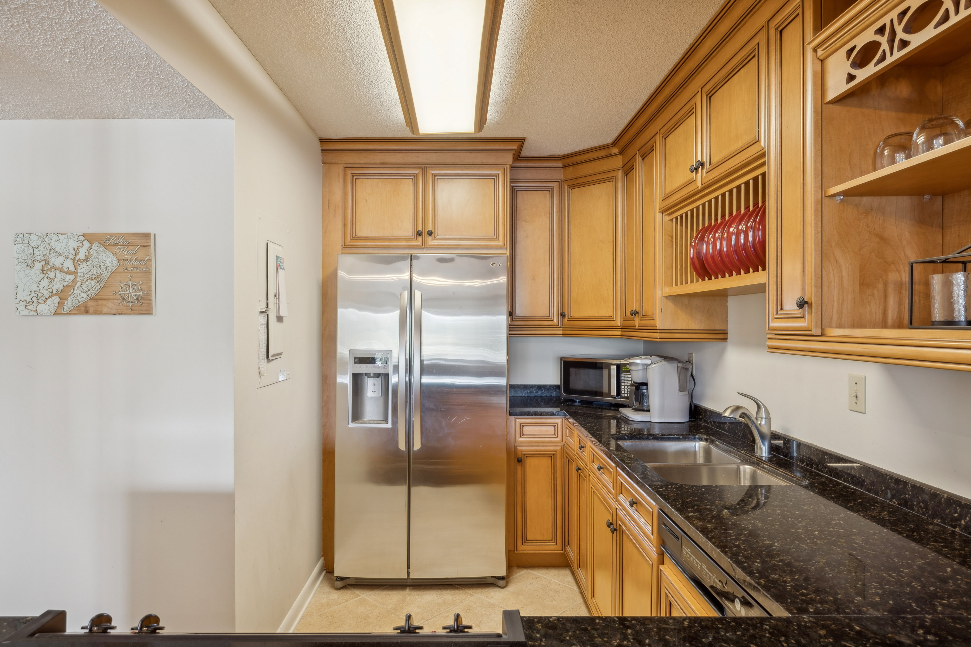 Plenty of Countertop Space for Most Extravagant Meals