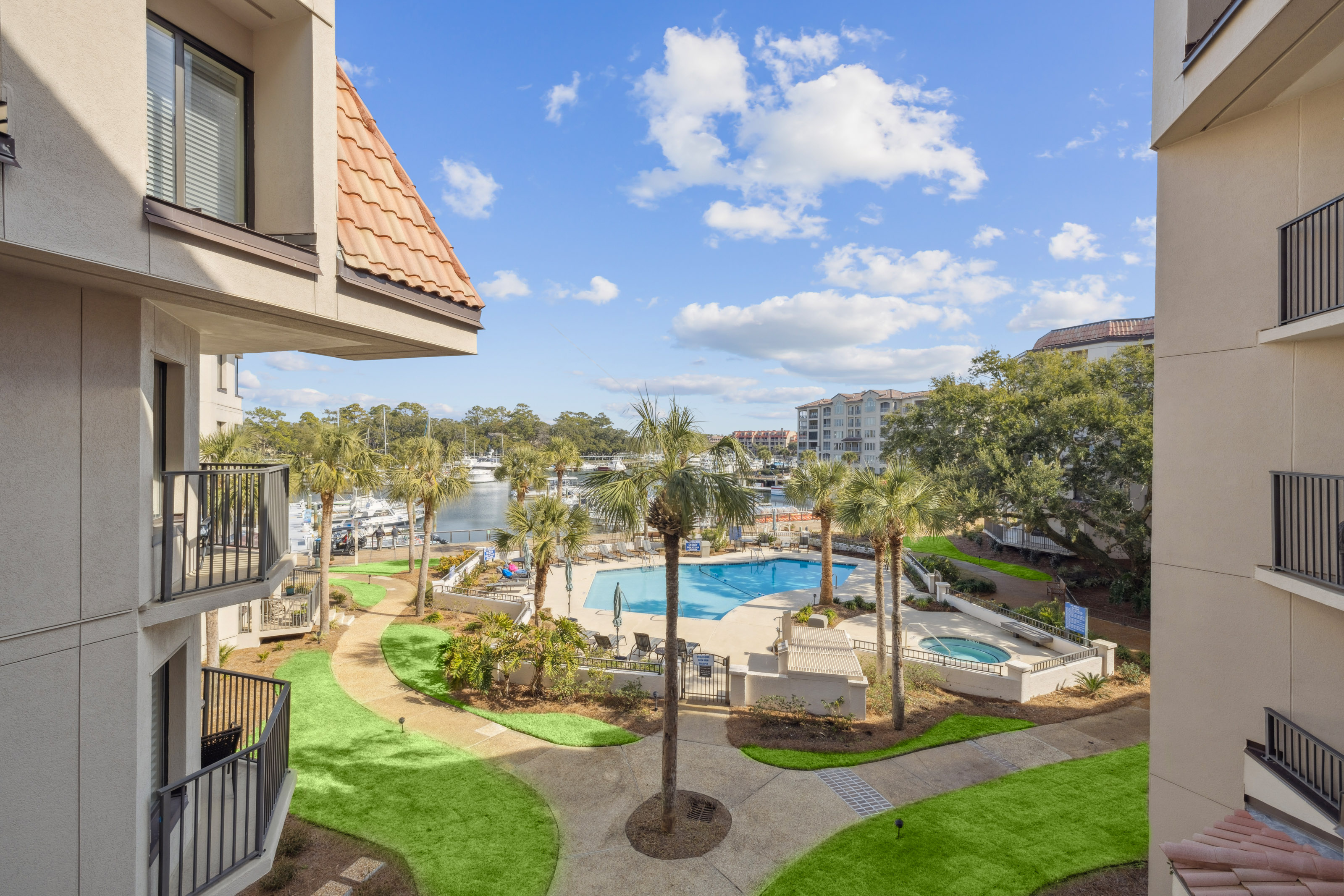 Walkways for a Morning Run Before Your Brach Trip 