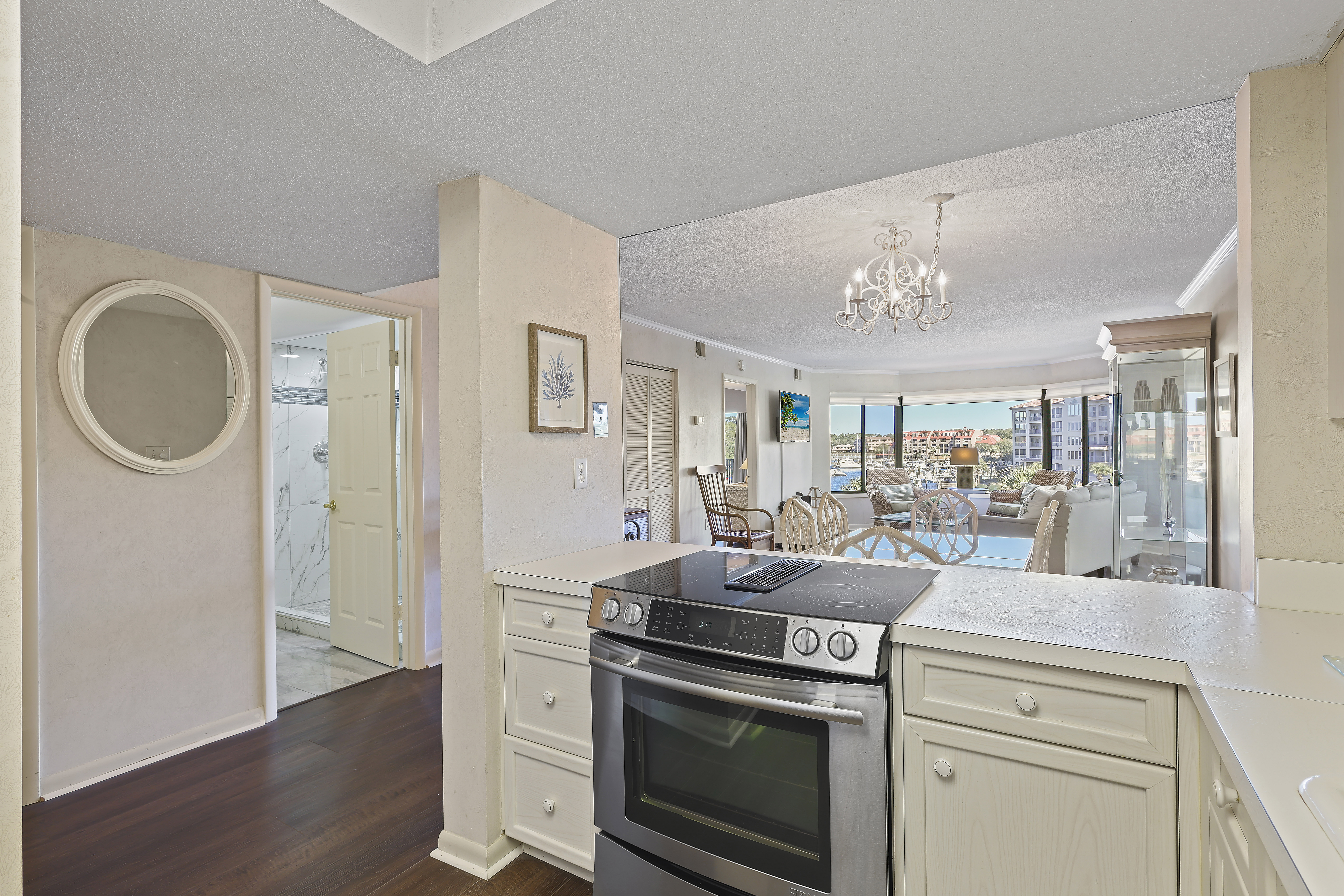 Stylish Cooking Station