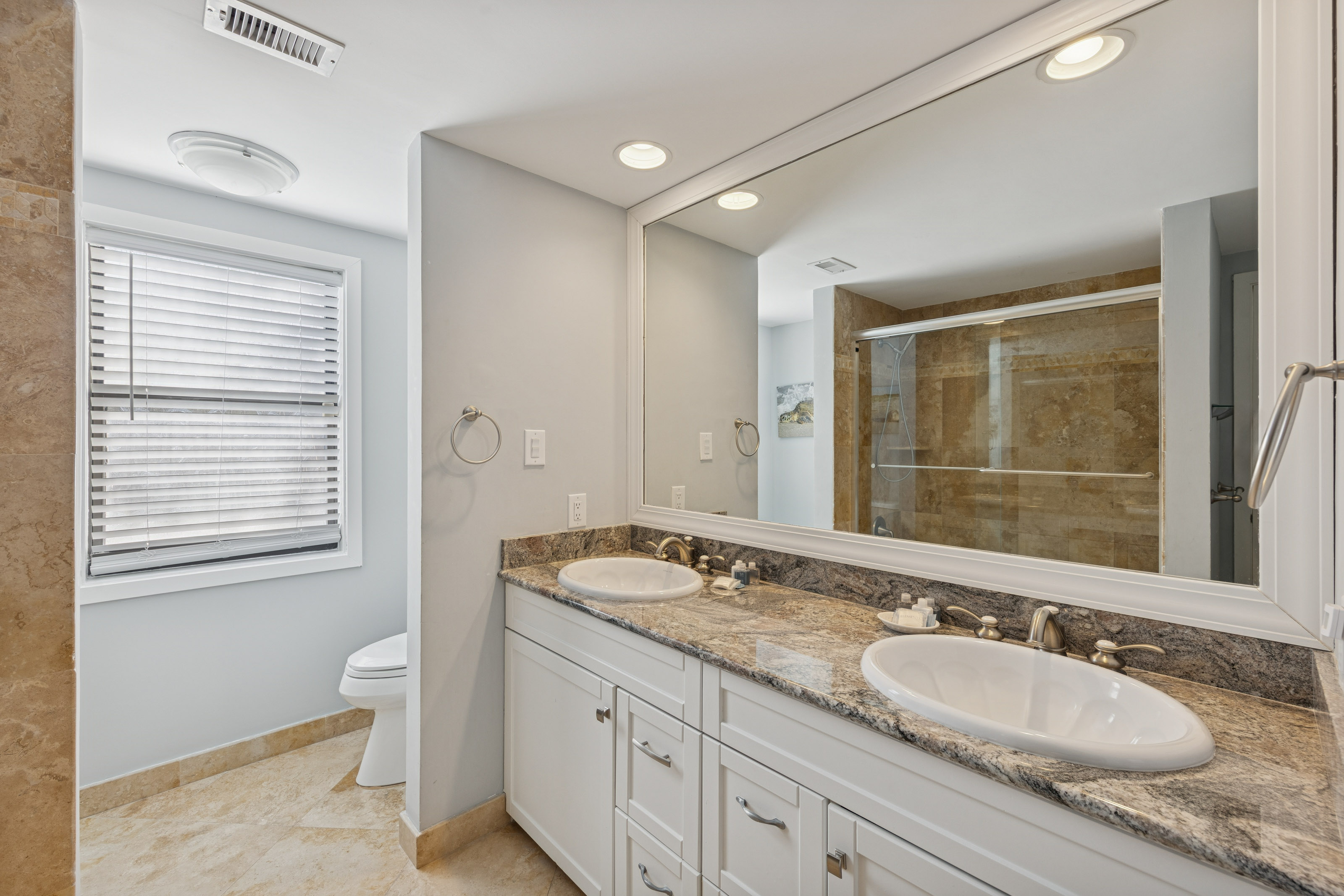 Prime Guest Bathroom 