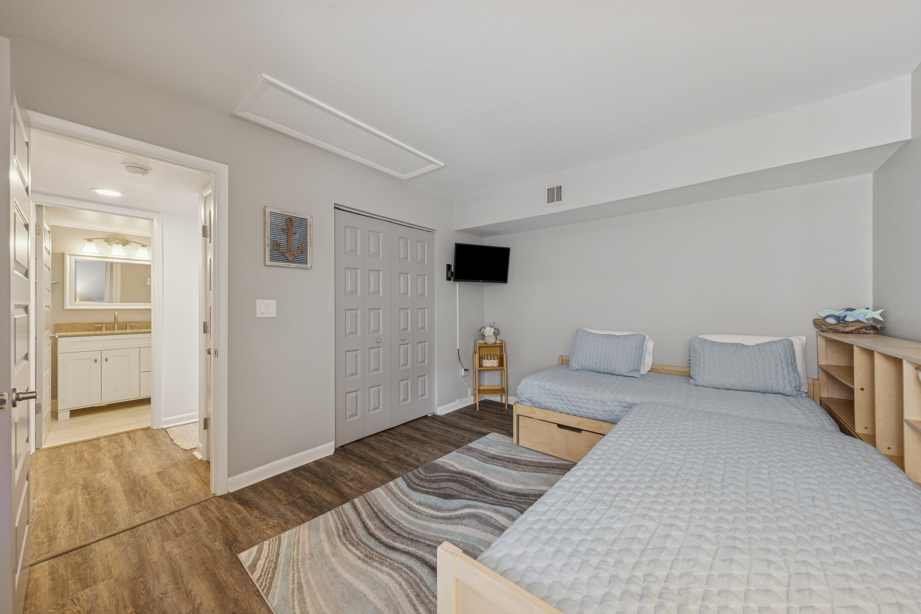 Let the Beachy Vibe Never End