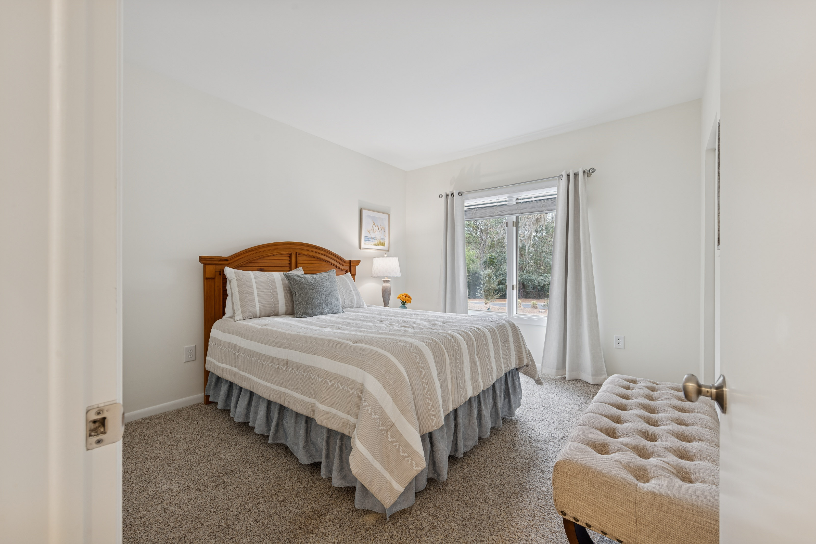 Secondary Bedroom - Bright & Beautiful